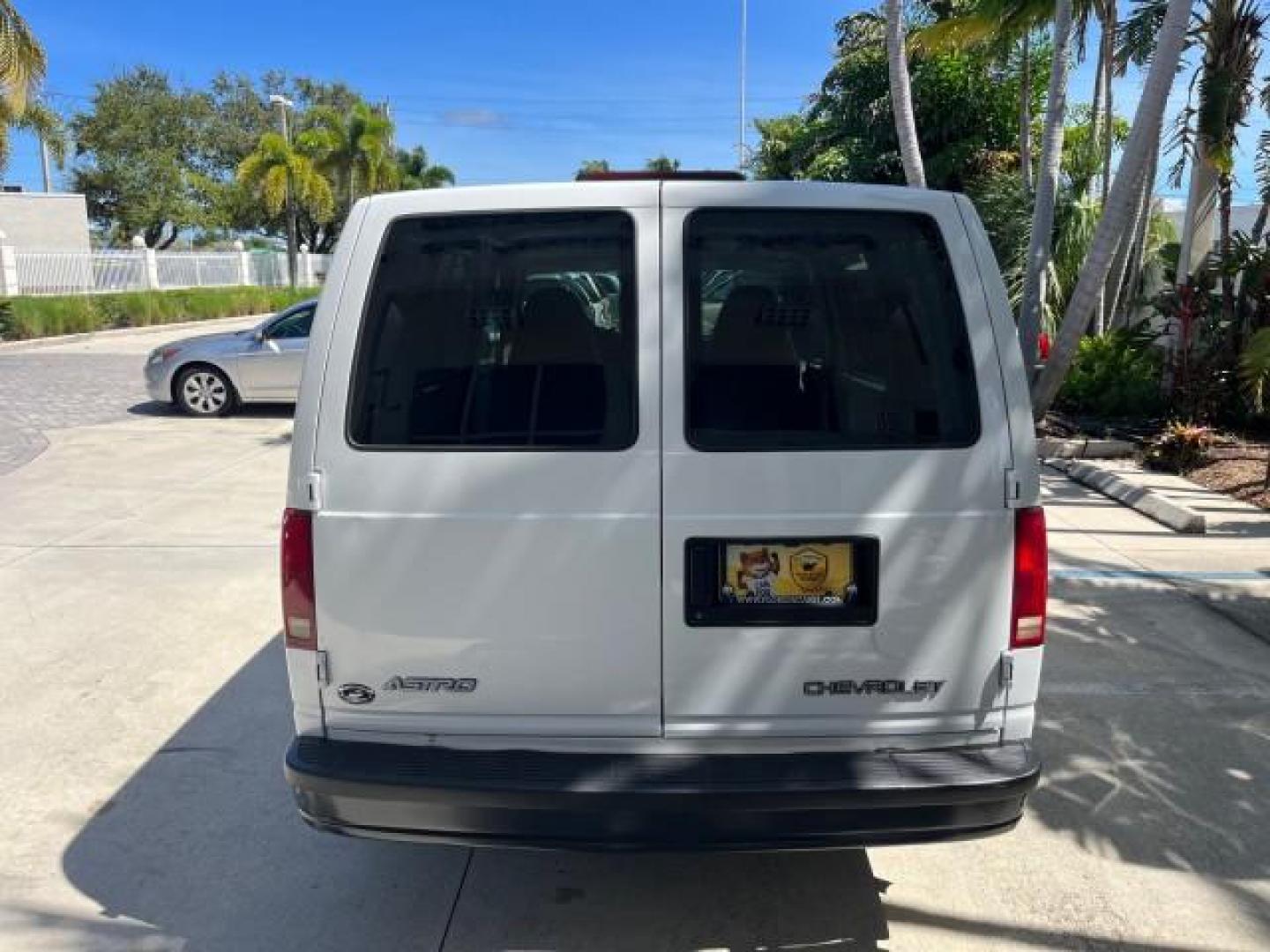 2002 Ivory White /Medium Gray Chevrolet Astro Cargo Van LOW MILES 65,497 (1GCDM19X22B) with an 4.3L Vortec 4300 MFI V6 Engine engine, Automatic transmission, located at 4701 North Dixie Hwy, Pompano Beach, FL, 33064, (954) 422-2889, 26.240938, -80.123474 - OUR WEBPAGE FLORIDACARS1.COM HAS OVER 100 PHOTOS AND FREE CARFAX LINK 2002 CHEVROLET ASTRO ROAD READY WORK READY VIN: 1GCDM19X22B117985 NO ACCIDENTS NO RECALLS VAN FLORIDA OWNER 4,3L V6 4.3L V6 F OHV 12V LOW MILES 65,497 GASOLINE 6 SERVICE RECORDS REAR WHEEL DRIVE Anti-Theft System Approach Lights F - Photo#91