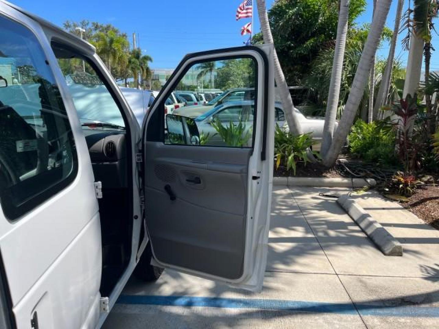 2000 Oxford White /Medium Graphite Ford Econoline Cargo Van LOW MILES 56,367 (1FTRE1427YH) with an 4.2L SEFI SPI V6 Engine engine, Automatic transmission, located at 4701 North Dixie Hwy, Pompano Beach, FL, 33064, (954) 422-2889, 26.240938, -80.123474 - OUR WEBPAGE FLORIDACARS1.COM HAS OVER 100 PHOTOS AND FREE CARFAX LINK 2000 FORD E-150 ROAD READY WORK READY VIN: 1FTRE1427YHB14150 NO ACCIDENTS NO RECALLS VAN 1 OWNER 4.2L V6 4.2L V6 F SOHC LOW MILES 56,367 GASOLINE REAR WHEEL DRIVE Approach Lights Front Bucket Seats RWD THIS IS ONE OF THE NICEST FO - Photo#11