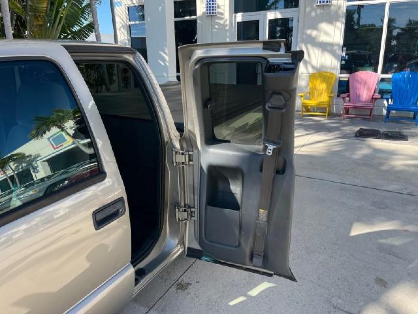 2002 Light Pewter Metallic /Graphite Chevrolet S-10 X CAB V6 LS LOW MILES 70,955 (1GCCS19W428) with an 4.3L Vortec 1000 SFI V6 Engine engine, Automatic transmission, located at 4701 North Dixie Hwy, Pompano Beach, FL, 33064, (954) 422-2889, 26.240938, -80.123474 - OUR WEBPAGE FLORIDACARS1.COM HAS OVER 100 PHOTOS AND FREE CARFAX LINK 2002 CHEVROLET S-10 ROAD READY 4.3L V6 VIN: 1GCCS19W428244386N NO ACCIDENTS 3 DOOR EXTENDED CAB PICKUP NO RECALLS 6.1 FT BED 4.3L V6 F OHV 12V FLORIDA OWNER GASOLINE LOW MILES 70,955 REAR WHEEL DRIVE WORK READY .1' Bed Length Anti - Photo#11