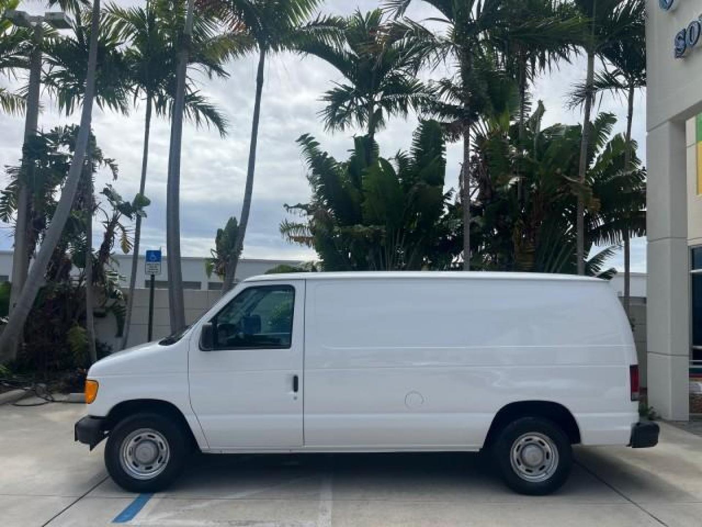 2006 Oxford White /Medium Flint Ford Econoline Cargo Van 1 FL LOW MILES 72,407 (1FTRE14W76D) with an 4.6L SOHC EFI V8 Triton Engine engine, Automatic transmission, located at 4701 North Dixie Hwy, Pompano Beach, FL, 33064, (954) 422-2889, 26.240938, -80.123474 - OUR WEBPAGE FLORIDACARS1.COM HAS OVER 100 PHOTOS AND FREE CARFAX LINK 2006 FORD E-SERIES E-150 ROAD READY WORK READY VIN: 1FTRE14W76DA47721 NO ACCIDENTS NO RECALLS VAN 13 SERVICE RECORDS 4.6L V8 F 1 OWNER FLORIDA GASOLINE LOW MILES 72,407 4.6L V8 REAR WHEEL DRIVE Engine Block Heater Leather Seats Sa - Photo#81