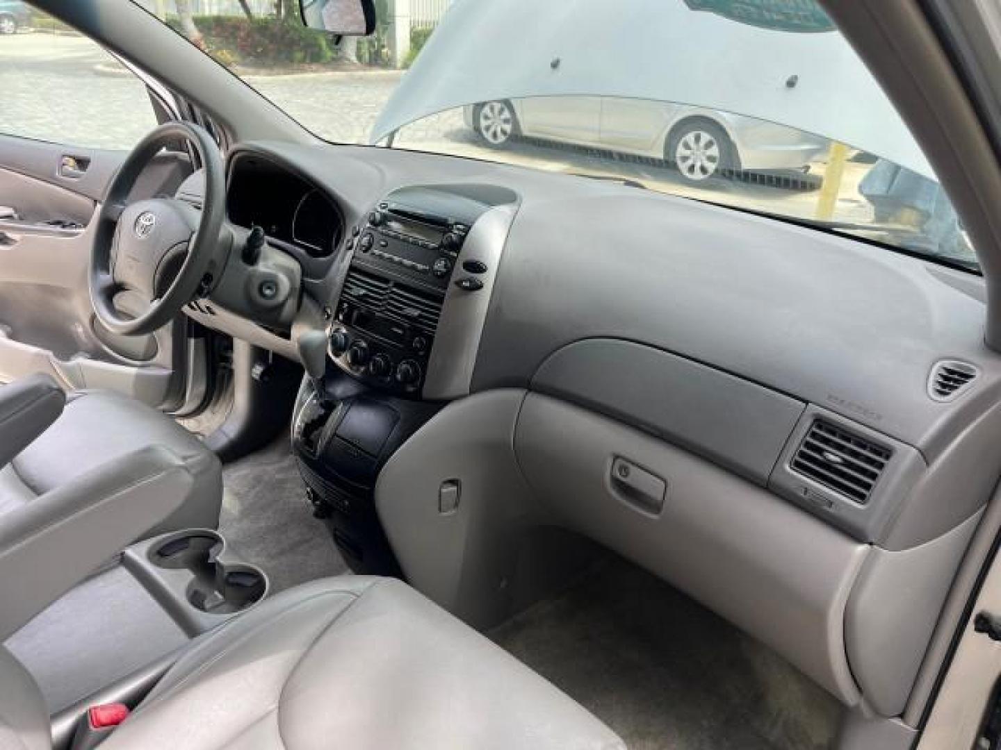 2006 Silver Shadow Pearl /Stone Toyota Sienna 7 PASS LE LOW MILES 67,762 (5TDZA23C76S) with an 3.3L 24-Valve SEFI DOHC VVT-i V6 Engine engine, Automatic transmission, located at 4701 North Dixie Hwy, Pompano Beach, FL, 33064, (954) 422-2889, 26.240938, -80.123474 - OUR WEBPAGE FLORIDACARS1.COM HAS OVER 100 PHOTOS AND FREE CARFAX LINK 2006 TOYOTA SIENNA CE 7 PASSENGER ROAD READY 3.3L V6 VIN: 5TDZA23C76S426800 NO ACCIDENTS 26 MPG VAN DUAL AC NO RECALLS 3 ROW SEATS 3.3L V6 F DOHC 24V POWER SLIDING DOOR FLORIDA OWNER GASOLINE LEATHER SEATS LOW MILES 67,762 Braking - Photo#28