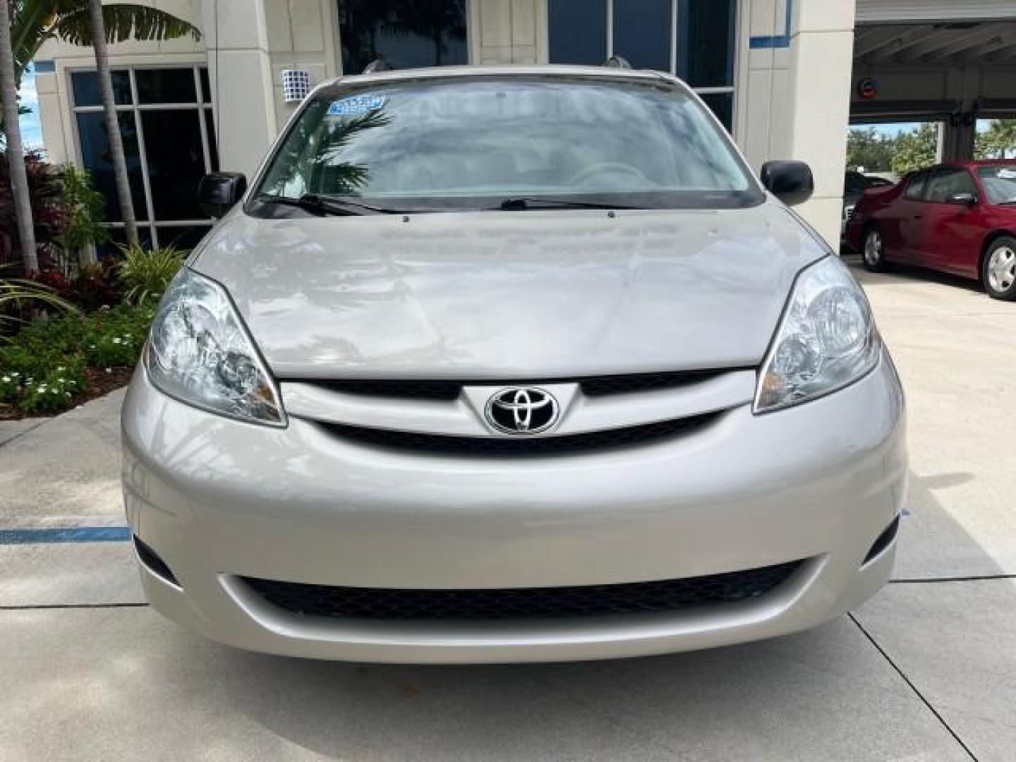 2006 Silver Shadow Pearl /Stone Toyota Sienna 7 PASS LE LOW MILES 67,762 (5TDZA23C76S) with an 3.3L 24-Valve SEFI DOHC VVT-i V6 Engine engine, Automatic transmission, located at 4701 North Dixie Hwy, Pompano Beach, FL, 33064, (954) 422-2889, 26.240938, -80.123474 - OUR WEBPAGE FLORIDACARS1.COM HAS OVER 100 PHOTOS AND FREE CARFAX LINK 2006 TOYOTA SIENNA CE 7 PASSENGER ROAD READY 3.3L V6 VIN: 5TDZA23C76S426800 NO ACCIDENTS 26 MPG VAN DUAL AC NO RECALLS 3 ROW SEATS 3.3L V6 F DOHC 24V POWER SLIDING DOOR FLORIDA OWNER GASOLINE LEATHER SEATS LOW MILES 67,762 Braking - Photo#83