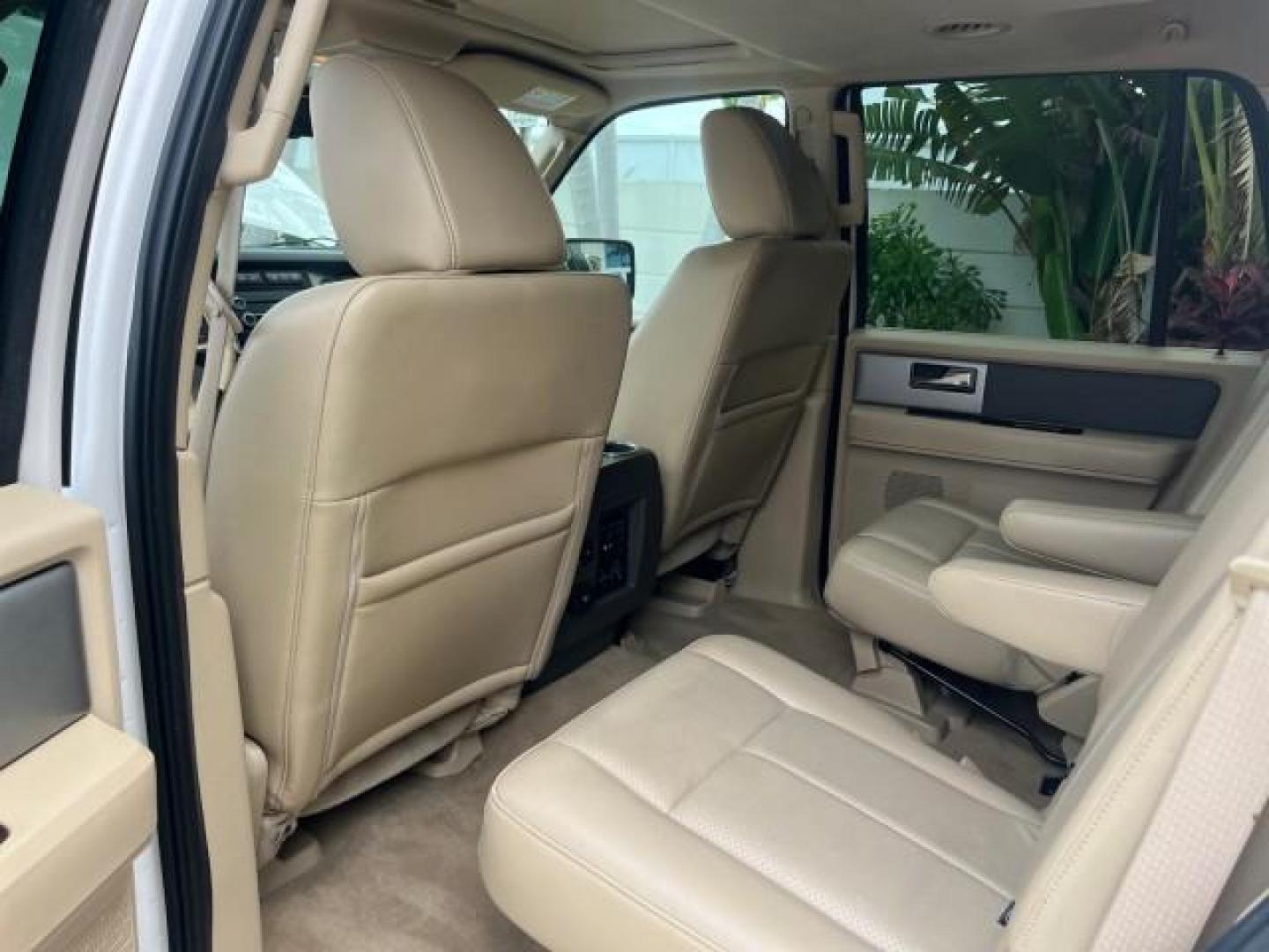 2011 White Platinum Metallic Tri-Coat /Camel Ford Expedition 1 OWNER 4WD XLT LOW MILES 70,479 (1FMJU1J5XBE) with an 5.4L SOHC 24-Valve V8 FFV Engine engine, Automatic transmission, located at 4701 North Dixie Hwy, Pompano Beach, FL, 33064, (954) 422-2889, 26.240938, -80.123474 - OUR WEBPAGE FLORIDACARS1.COM HAS OVER 100 PHOTOS AND FREE CARFAX LINK 2011 FORD EXPEDITION XLT ROAD READY 5.4L V8 4X4 VIN: 1FMJU1J5XBEF45164 NO RECALLS AWD ON DEMAND 4 DOOR WAGON/SPORT UTILITY 3 ROW LEATHER SEATS/COOLED 5.4L V8 F SOHC 24V XLT LOW MILES 70,479 1 OWNER FLEX FUEL POWER LIFTGATE 14 SERV - Photo#48