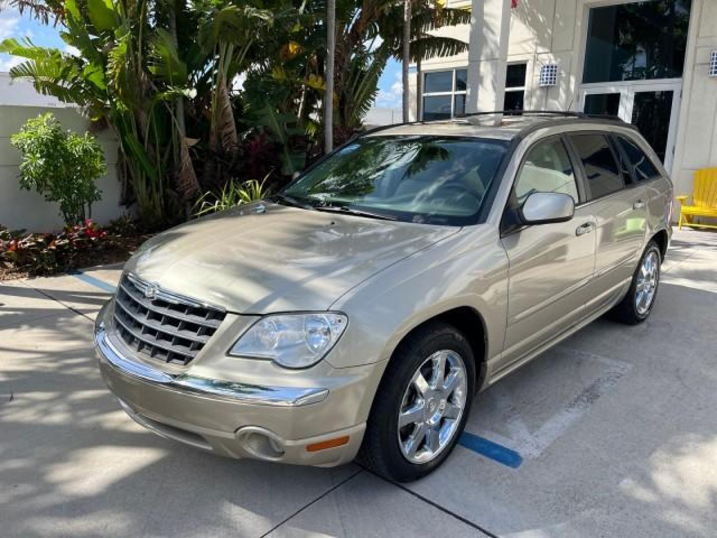 2007 Linen Gold Metallic Pearl /Pastel Slate Gray Chrysler Pacifica Limited LOW MILES 61,862 (2A8GM78X37R) with an 4.0L SOHC V6 Engine engine, Automatic transmission, located at 4701 North Dixie Hwy, Pompano Beach, FL, 33064, (954) 422-2889, 26.240938, -80.123474 - OUR WEBPAGE FLORIDACARS1.COM HAS OVER 100 PHOTOS AND FREE CARFAX LINK 2007 CHRYSLER PACIFICA LIMITED ROAD READY 4.0L V6 VIN: 2A8GM78X37R365424 NO ACCIDENTS NO RECALLS 4 DOOR WAGON/SPORT UTILITY LOW MILES 61,862 4.0L V6 F SOHC NAVIGATION 3 ROW SEATS 24 MPG GASOLINE DUAL AC 36 SERVICE RECORDS FRONT WH - Photo#85