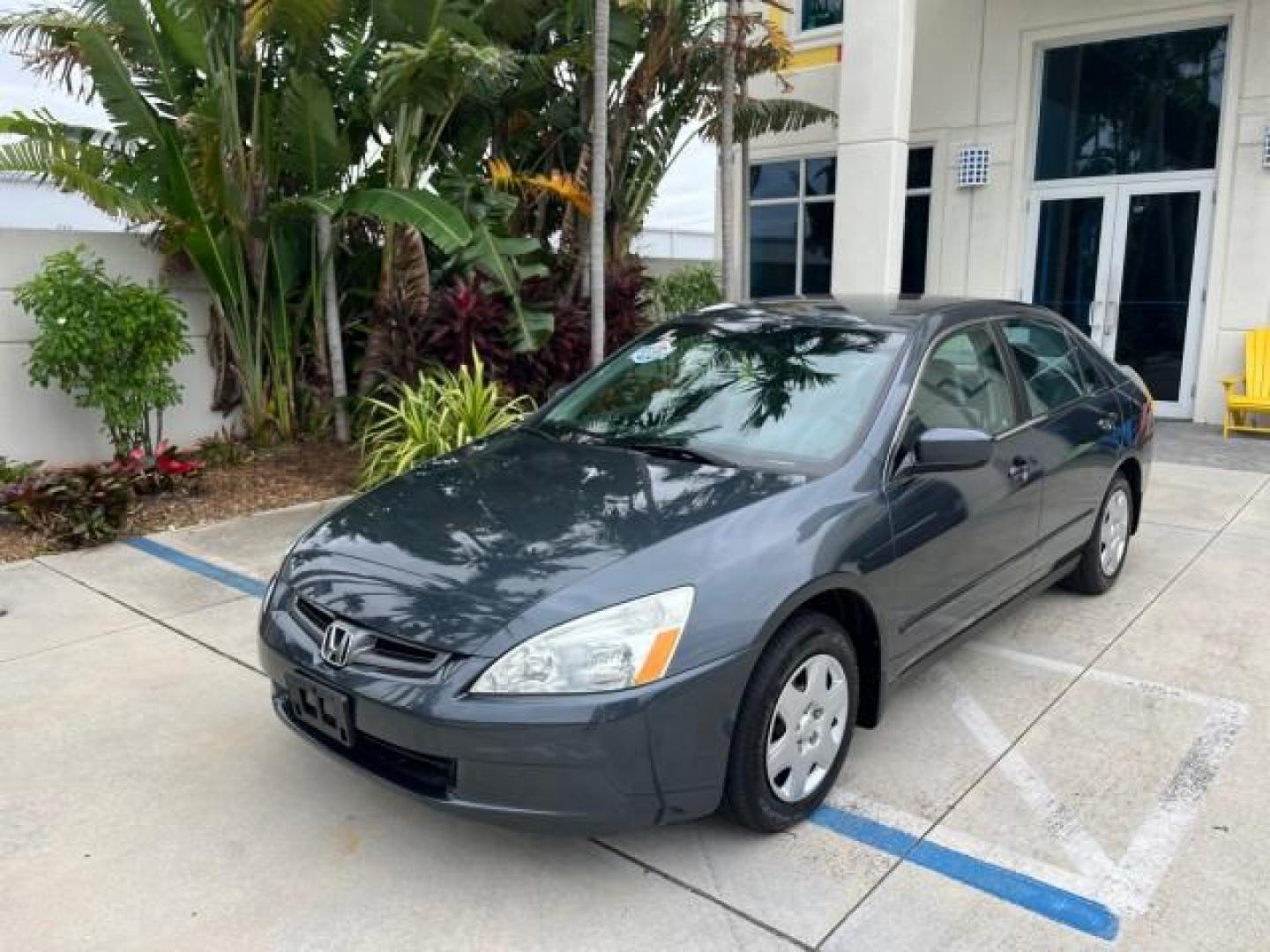 2005 Graphite Pearl /Gray Honda Accord Sdn 1 OWNER LX LOW MILES 34,076 (1HGCM56445A) with an 2.4L DOHC MPFI 16-Valve i-VTEC I4 Engine engine, Automatic transmission, located at 4701 North Dixie Hwy, Pompano Beach, FL, 33064, (954) 422-2889, 26.240938, -80.123474 - OUR WEBPAGE FLORIDACARS1.COM HAS OVER 100 PHOTOS AND FREE CARFAX LINK 2005 HONDA ACCORD LX ROAD READY 2.4L I4 VIN: 1HGCM56445A089339 NO ACCIDENTS 34 MPG SEDAN 4 DR NO RECALLS 2.4L I4 F DOHC 1 OWNER GASOLINE LOW MILES 34,076 FRONT WHEEL DRIVE 9 SERVICE RECORDS Cruise Control Curtain Airbags FWD Front - Photo#67