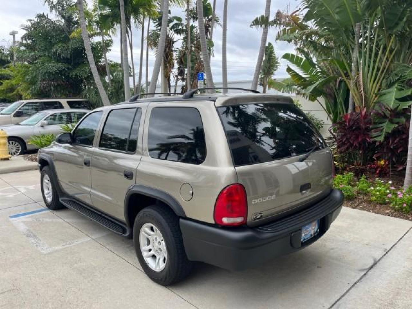 2003 Light Almond Pearl Metallic /Sandstone Dodge Durango 1 FL Sport LOW MILES 61,144 (1D4HR38N53F) with an 4.7L SOHC SMPI V8 Magnum Engine engine, Automatic transmission, located at 4701 North Dixie Hwy, Pompano Beach, FL, 33064, (954) 422-2889, 26.240938, -80.123474 - OUR WEBPAGE FLORIDACARS1.COM HAS OVER 100 PHOTOS AND FREE CARFAX LINK 2003 DODGE DURANGO SPORT ROAD READY 4.7L V8 VIN: 1D4HR38N53F615237 NO ACCIDENTS 4 DOOR WAGON/SPORT UTILITY NO RECALLS 4.7L V8 F OHV 1 OWNER FLORIDA GASOLINE DUAL AC LOW MILES 61,144 REAR WHEEL DRIVE 15 SERVICE RECORDS 3 ROW LEATHE - Photo#99