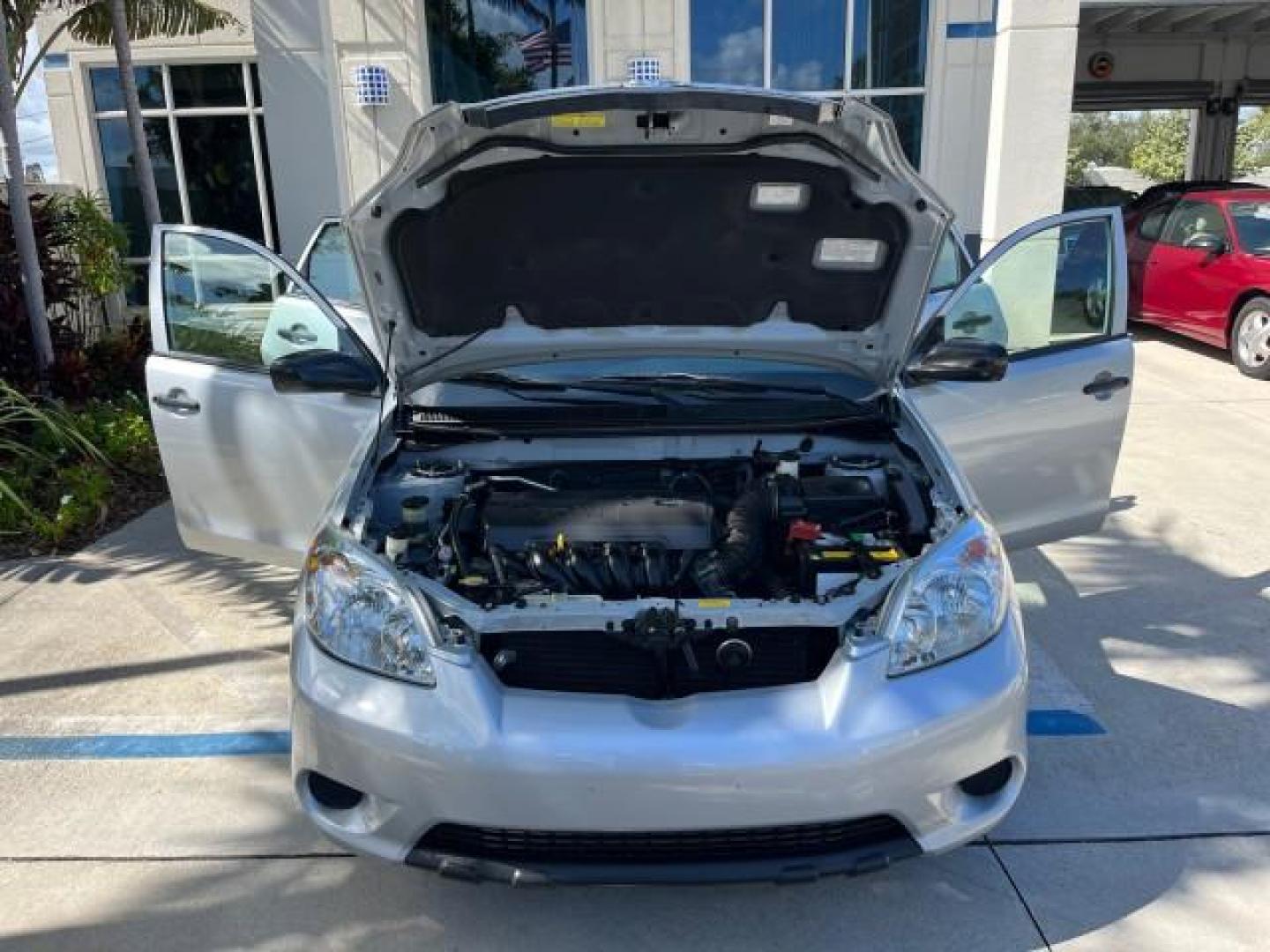 2006 Silver Streak Mica /Dark Gray Toyota Matrix AUTO AC LOW MILES 60,330 (2T1KR32E96C) with an 1.8L DOHC 16-Valve 4-Cyl Engine engine, Automatic transmission, located at 4701 North Dixie Hwy, Pompano Beach, FL, 33064, (954) 422-2889, 26.240938, -80.123474 - OUR WEBPAGE FLORIDACARS1.COM HAS OVER 100 PHOTOS AND FREE CARFAX LINK 2006 TOYOTA MATRIX ROAD READY 1.8L I4 VIN: 2T1KR32E96C593087 NO ACCIDENTS HATCHBACK 4 DR 19 SERVICE RECORDS 1.8L I4 F DOHC 16V 34 MPG GASOLINE POWER MIRRORS FRONT WHEEL DRIVE Anti-Theft System FWD Front Bucket Seats [AB] ANTI-LOCK - Photo#16