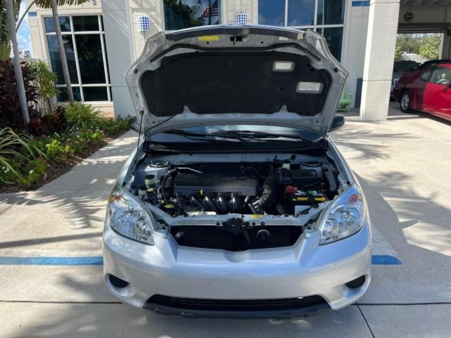 2006 Silver Streak Mica /Dark Gray Toyota Matrix AUTO AC LOW MILES 60,330 (2T1KR32E96C) with an 1.8L DOHC 16-Valve 4-Cyl Engine engine, Automatic transmission, located at 4701 North Dixie Hwy, Pompano Beach, FL, 33064, (954) 422-2889, 26.240938, -80.123474 - OUR WEBPAGE FLORIDACARS1.COM HAS OVER 100 PHOTOS AND FREE CARFAX LINK 2006 TOYOTA MATRIX ROAD READY 1.8L I4 VIN: 2T1KR32E96C593087 NO ACCIDENTS HATCHBACK 4 DR 19 SERVICE RECORDS 1.8L I4 F DOHC 16V 34 MPG GASOLINE POWER MIRRORS FRONT WHEEL DRIVE Anti-Theft System FWD Front Bucket Seats [AB] ANTI-LOCK - Photo#69