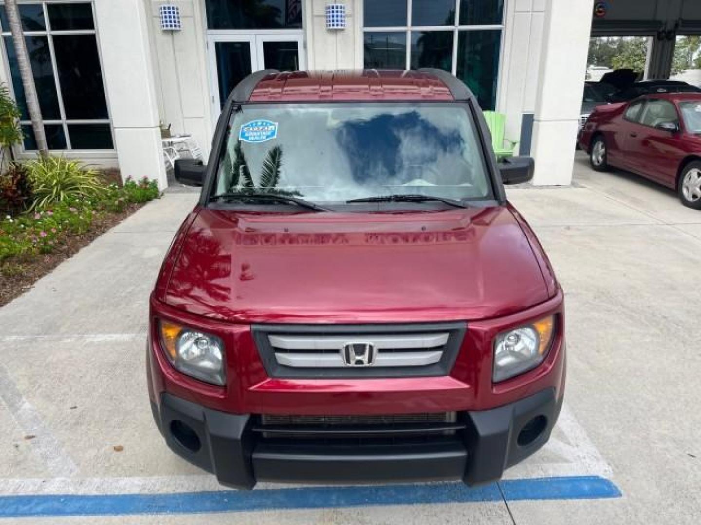 2007 Tango Red Pearl /Gray/Black Honda Element 21 SERV EX LOW MILES 73,349 (5J6YH18757L) with an 2.4L DOHC MPFI 16-Valve i-VTEC I4 Engine engine, Automatic transmission, located at 4701 North Dixie Hwy, Pompano Beach, FL, 33064, (954) 422-2889, 26.240938, -80.123474 - OUR WEBPAGE FLORIDACARS1.COM HAS OVER 100 PHOTOS AND FREE CARFAX LINK 2007 HONDA ELEMENT EX ROAD READY 2.4L I4 VIN: 5J6YH18757L011534 NO ACCIDENTS 4 DOOR WAGON/SPORT UTILITY LOW MILES 73,349 2.4L I4 F DOHC 16V 21 SERVICE RECORDS GASOLINE POWER MIRRORS FRONT WHEEL DRIVE 27 MPG Anti-Theft System Braki - Photo#73