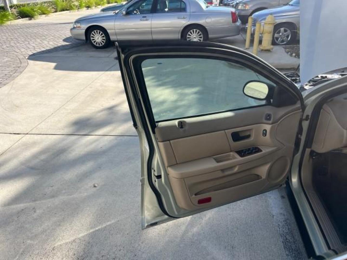 2003 Arizona Beige Metallic /Medium Graphite Mercury Sable 22 SERV GS LOW MILES 36,491 (1MEFM50U23A) with an 3.0L OHV SMPI 12-Valve V6 Vulcan Engine engine, Automatic transmission, located at 4701 North Dixie Hwy, Pompano Beach, FL, 33064, (954) 422-2889, 26.240938, -80.123474 - OUR WEBPAGE FLORIDACARS1.COM HAS OVER 100 PHOTOS AND FREE CARFAX LINK 2003 MERCURY SABLE GS ROAD READY 3.0L V6 VIN: 1MEFM50U23A622840 NO ACCIDENTS SEDAN 4 DR NO RECALLS 28 MPG 3.0L V6 F POWER MIRRORS GASOLINE LOW MILES 36,491 FRONT WHEEL DRIVE 22 SERVICE RECORDS Anti-Theft System Cruise Control FWD - Photo#9