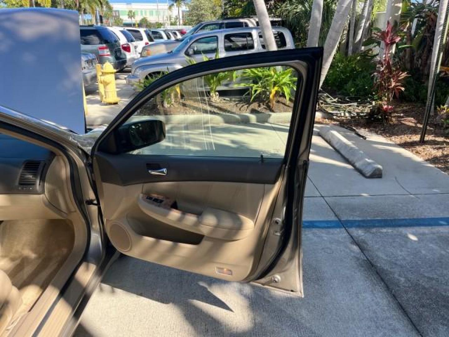 2003 Desert Mist Metallic /Ivory Honda Accord Sdn 26 SERV EX LOW MILES 79,568 (1HGCM66583A) with an 3.0L SOHC 24-Valve VTEC V6 LEV-Certified Engine engine, Automatic transmission, located at 4701 North Dixie Hwy, Pompano Beach, FL, 33064, (954) 422-2889, 26.240938, -80.123474 - OUR WEBPAGE FLORIDACARS1.COM HAS OVER 100 PHOTOS AND FREE CARFAX LINK 2003 HONDA ACCORD EX V-6 ROAD READY 3.0L V6 VIN: 1HGCM66583A061328 NO RECALLS 30 MPG SEDAN 4 DR FLORIDA OWNER 3.0L V6 F SOHC 24V LOW MILES 79,568 GASOLINE POWER LEATHER SEATS FRONT WHEEL DRIVE 26 SERVICE RECORDS POWER SUNROOF Allo - Photo#11