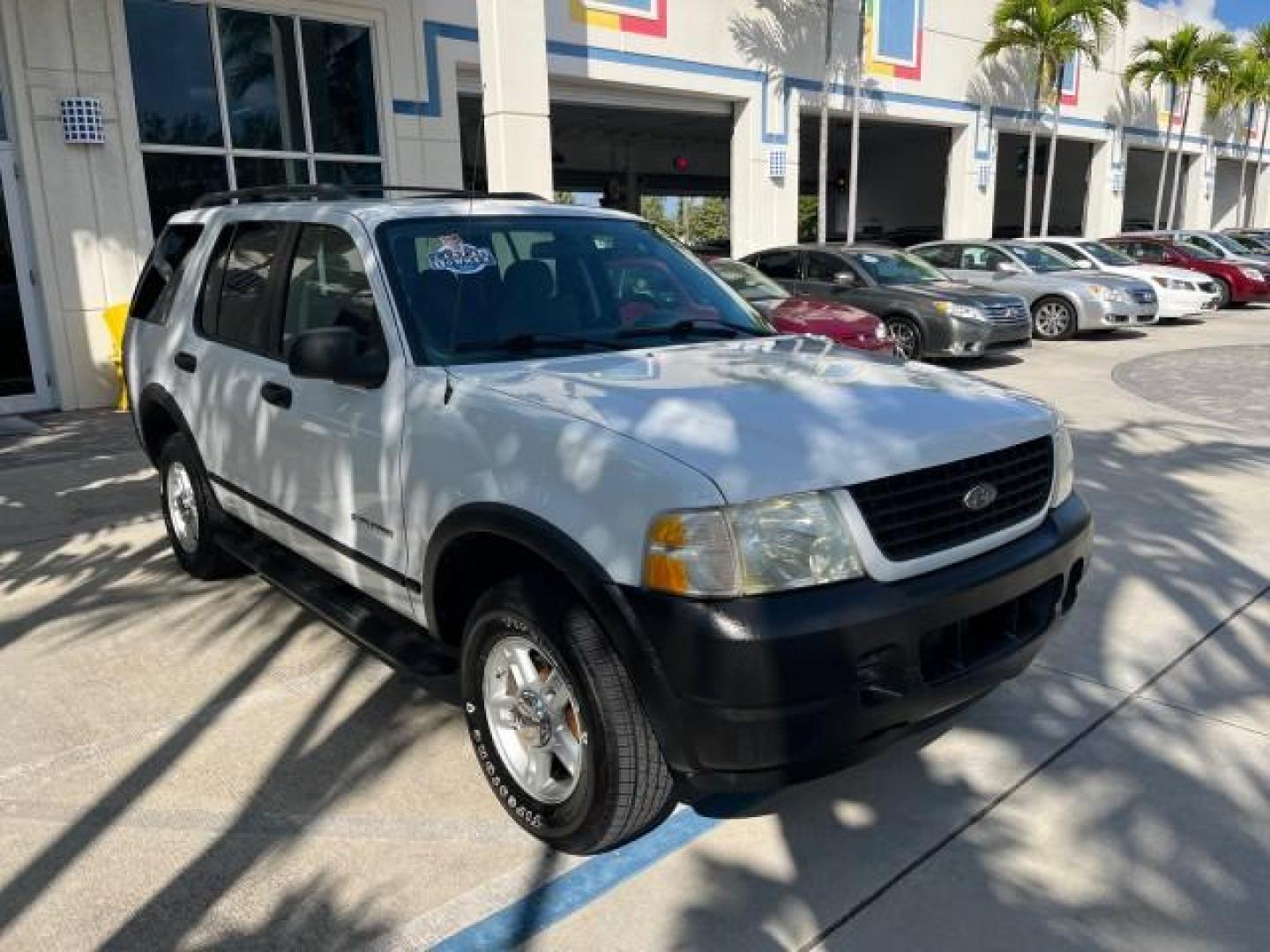 2004 Oxford White /Midnight Grey Ford Explorer 1 FL XLS LOW MILES 67,953 (1FMZU62K04U) with an 4.0L SOHC SEFI V6 FFV Engine engine, Automatic transmission, located at 4701 North Dixie Hwy, Pompano Beach, FL, 33064, (954) 422-2889, 26.240938, -80.123474 - OUR WEBPAGE FLORIDACARS1.COM HAS OVER 100 PHOTOS AND FREE CARFAX LINK 2004 FORD EXPLORER XLS ROAD READY 4.0 V6 VIN: 1FMZU62K04UC24439 NO ACCIDENTS 4 DOOR WAGON/SPORT UTILITY NO RECALLS 4.0L V6 F SOHC 1 OWNER FLORIDA FLEX FUEL LOW MILES 67,953 REAR WHEEL DRIVE 16 SERVICE RECORDS Approach Lights Black - Photo#75