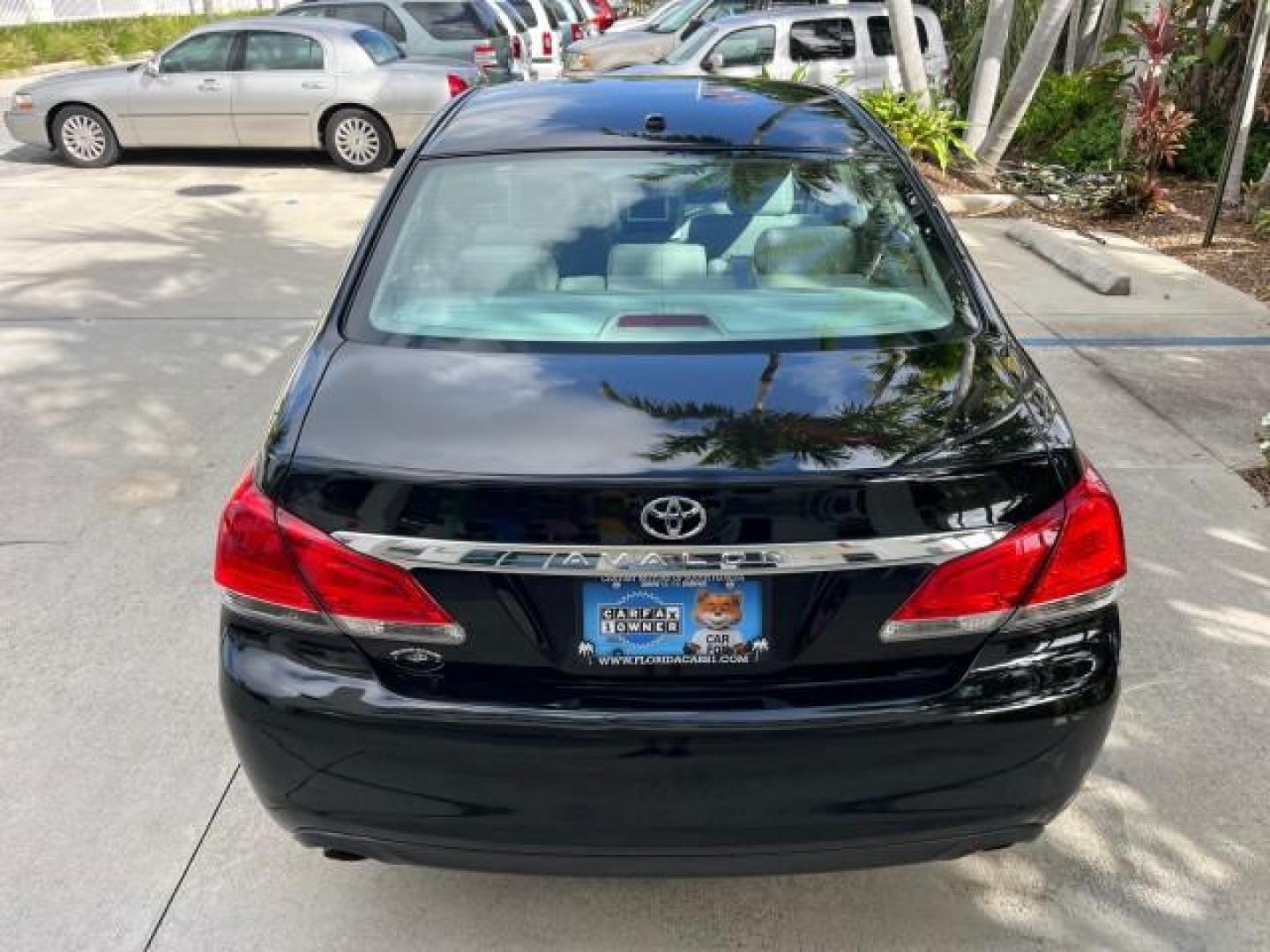 2011 Black /Light Gray Toyota Avalon 1 FL Limited LOW MILES 61,899 (4T1BK3DB5BU) with an 3.5L DOHC EFI 24-Valve V6 Engine engine, Automatic transmission, located at 4701 North Dixie Hwy, Pompano Beach, FL, 33064, (954) 422-2889, 26.240938, -80.123474 - OUR WEBPAGE FLORIDACARS1.COM HAS OVER 100 PHOTOS AND FREE CARFAX LINK 2011 TOYOTA AVALON LIMITED ROAD READY 3.5L V6 29 MPG VIN: 4T1BK3DB5BU387149 LOW MILES 61,899 SEDAN 4 DR 1 OWNER FLORIDA 3.5L V6 F DOHC 24V LIMITED NAVIGATION BLUETOOTH GASOLINE HEATED SEATS COOLED LEATHER SEATS FRONT WHEEL DRIVE B - Photo#73