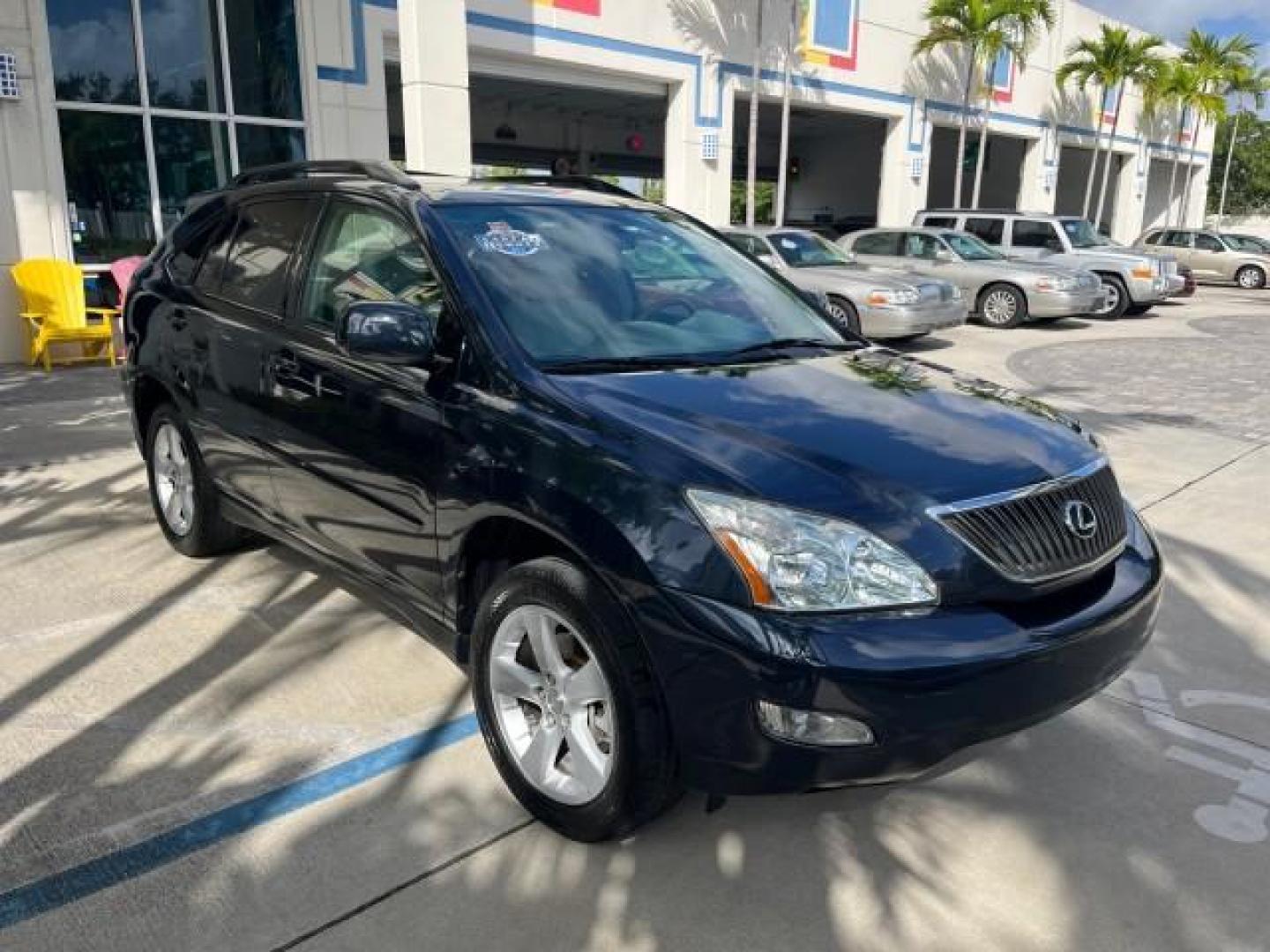 2007 Neptune Blue Mica /Light Gray Lexus RX 350 1 FL LOW MILES 67,914 (2T2GK31U57C) with an 3.5L DOHC SMPI 24-Valve V6 Engine engine, Automatic transmission, located at 4701 North Dixie Hwy, Pompano Beach, FL, 33064, (954) 422-2889, 26.240938, -80.123474 - OUR WEBPAGE FLORIDACARS1.COM HAS OVER 100 PHOTOS AND FREE CARFAX LINK 2007 LEXUS RX 350 NEW $44,434 ROAD READY VIN: 2T2GK31U57C023457 NO ACCIDENTS NO RECALLS DOOR WAGON/SPORT UTILITY 1 OWNER FLORIDA 3.5L V6 3.5L V6 F DOHC 24V LOW MILES 68,914 25 MPG GASOLINE POWER LEATHER SEATS FRONT WHEEL DRIVE POW - Photo#78