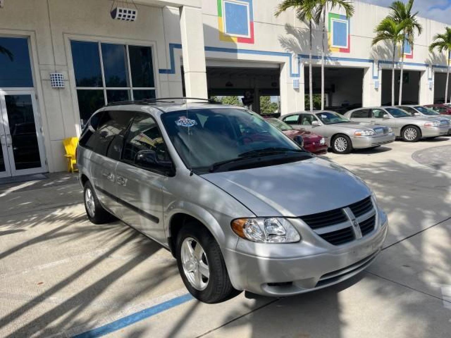 2006 Bright Silver Metallic /Medium Slate Gray Dodge Caravan 1 FL SXT LOW MILES 37,381 (1D4GP45R56B) with an 3.3L OHV V6 Engine engine, Automatic transmission, located at 4701 North Dixie Hwy, Pompano Beach, FL, 33064, (954) 422-2889, 26.240938, -80.123474 - OUR WEBPAGE FLORIDACARS1.COM HAS OVER 100 PHOTOS AND FREE CARFAX LINK 2006 DODGE CARAVAN SXT ROAD READY 3.3L V6 VIN: 1D4GP45R56B518761 NO ACCIDENTS VAN 17 SERVICE RECORDS NO RECALLS 3.3L V6 F OHV 26 MPG 1 OWNER FLORIDA GASOLINE POWER SEATS LOW MILES 37,381 FRONT WHEEL DRIVE POWER SLIDING DOOR 3 ROW - Photo#82