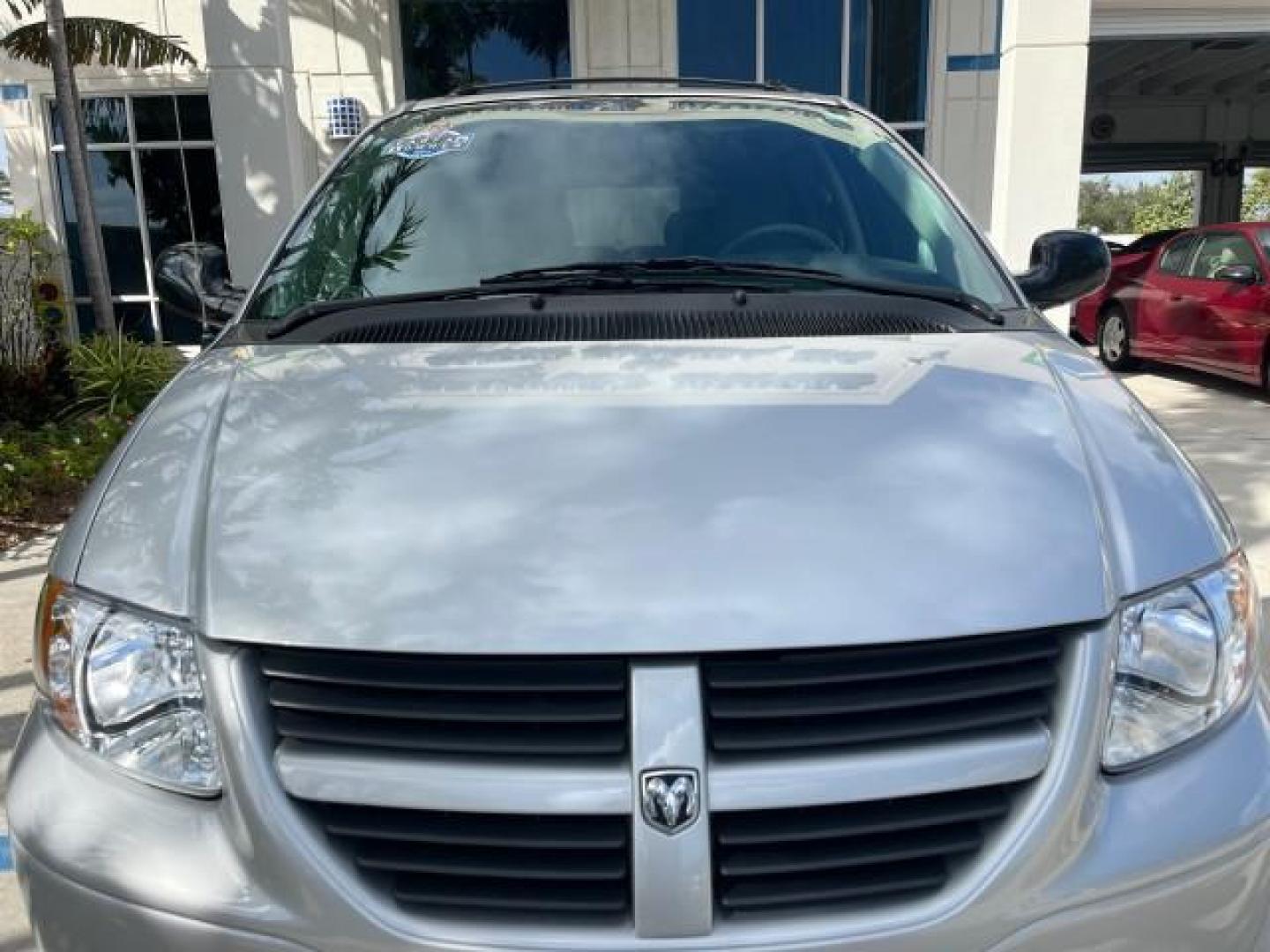 2006 Bright Silver Metallic /Medium Slate Gray Dodge Caravan 1 FL SXT LOW MILES 37,381 (1D4GP45R56B) with an 3.3L OHV V6 Engine engine, Automatic transmission, located at 4701 North Dixie Hwy, Pompano Beach, FL, 33064, (954) 422-2889, 26.240938, -80.123474 - OUR WEBPAGE FLORIDACARS1.COM HAS OVER 100 PHOTOS AND FREE CARFAX LINK 2006 DODGE CARAVAN SXT ROAD READY 3.3L V6 VIN: 1D4GP45R56B518761 NO ACCIDENTS VAN 17 SERVICE RECORDS NO RECALLS 3.3L V6 F OHV 26 MPG 1 OWNER FLORIDA GASOLINE POWER SEATS LOW MILES 37,381 FRONT WHEEL DRIVE POWER SLIDING DOOR 3 ROW - Photo#86