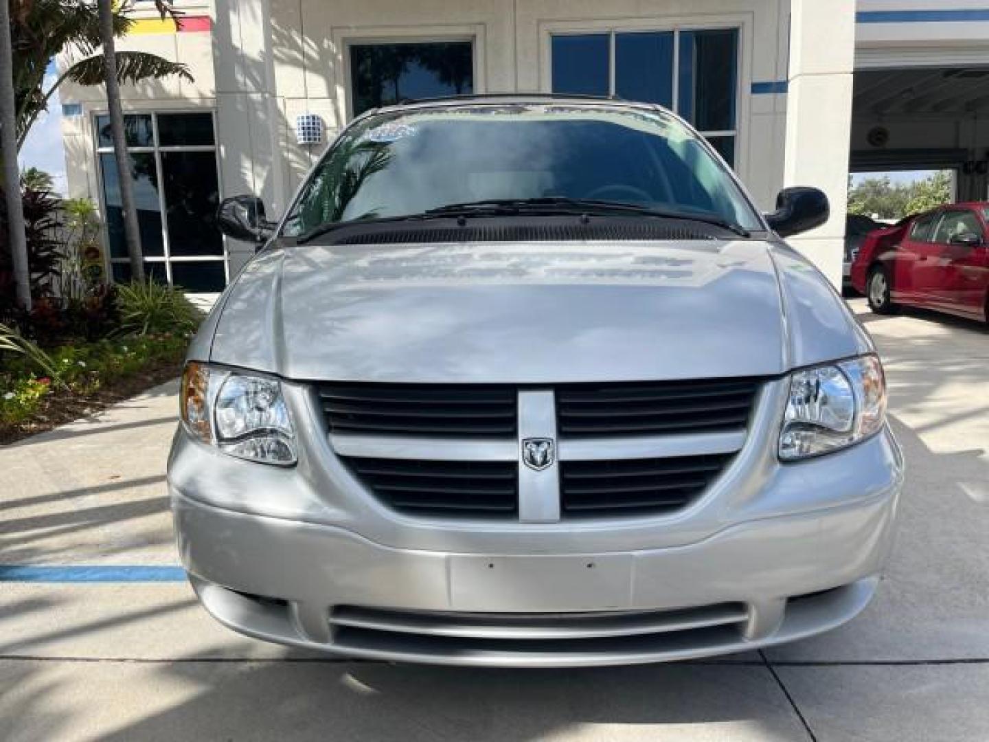 2006 Bright Silver Metallic /Medium Slate Gray Dodge Caravan 1 FL SXT LOW MILES 37,381 (1D4GP45R56B) with an 3.3L OHV V6 Engine engine, Automatic transmission, located at 4701 North Dixie Hwy, Pompano Beach, FL, 33064, (954) 422-2889, 26.240938, -80.123474 - OUR WEBPAGE FLORIDACARS1.COM HAS OVER 100 PHOTOS AND FREE CARFAX LINK 2006 DODGE CARAVAN SXT ROAD READY 3.3L V6 VIN: 1D4GP45R56B518761 NO ACCIDENTS VAN 17 SERVICE RECORDS NO RECALLS 3.3L V6 F OHV 26 MPG 1 OWNER FLORIDA GASOLINE POWER SEATS LOW MILES 37,381 FRONT WHEEL DRIVE POWER SLIDING DOOR 3 ROW - Photo#87