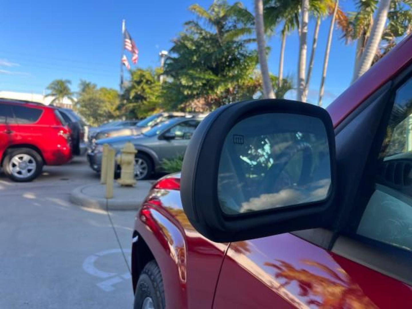 2002 Light Pewter Metallic /Dark Pewter Chevrolet TrailBlazer AWD LT LOW MILES 62,966 (1GNDT13S822) with an 4.2L Vortec 4200 DOHC SFI 24-Valve I6 Engine engine, Automatic transmission, located at 4701 North Dixie Hwy, Pompano Beach, FL, 33064, (954) 422-2889, 26.240938, -80.123474 - OUR WEBPAGE FLORIDACARS1.COM HAS OVER 100 PHOTOS AND FREE CARFAX LINK 2002 CHEVROLET TRAILBLAZER LS ROAD READY 4.2L V6 VIN: 1GNDT13S822215250 NO ACCIDENTS 4X4 4 DOOR WAGON/SPORT UTILITY NO RECALLS AWD 4.2L I6 F DOHC LOW MILES 62,966 GASOLINE FLORIDA OWNER SUNROOF REAR WHEEL DRIVE W/ 4X4 POWER LEATHE - Photo#85