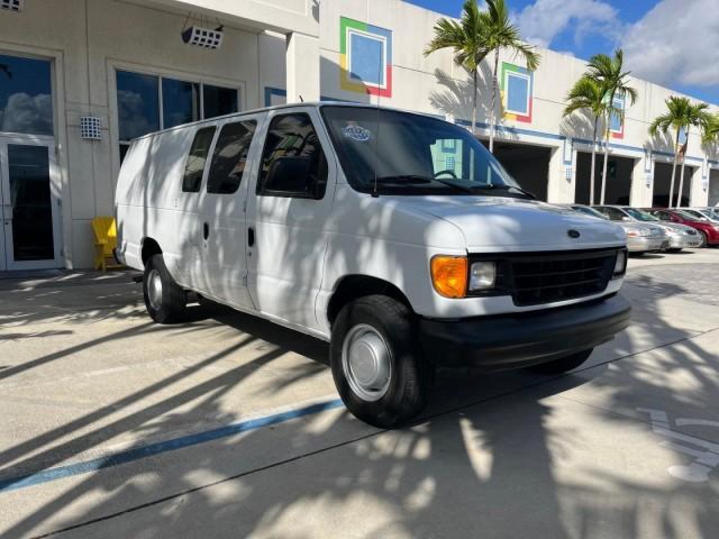 1994 WHITE /GREY Ford Econoline Cargo Van 350 EXT 1 FL LOW MILES 32,200 (1FTJS34H1RH) with an 5.8L EFI V8 Engine engine, Automatic transmission, located at 4701 North Dixie Hwy, Pompano Beach, FL, 33064, (954) 422-2889, 26.240938, -80.123474 - OUR WEBPAGE FLORIDACARS1.COM HAS OVER 100 PHOTOS AND FREE CARFAX LINK 1994 FORD E-350 SUPER EXT ROAD READY WORK READY VIN: 1FTJS34H1RHB36720 NO RECALLS 5.8L V8 VAN SUPER LOW MILES 32,200 5.8L V8 F 1 OWNER FLORIDA GASOLINE 5 SERVICE RECORDS REAR WHEEL DRIVE THIS IS ONE OF THE NICEST FORD S WE HAVE EV - Photo#71