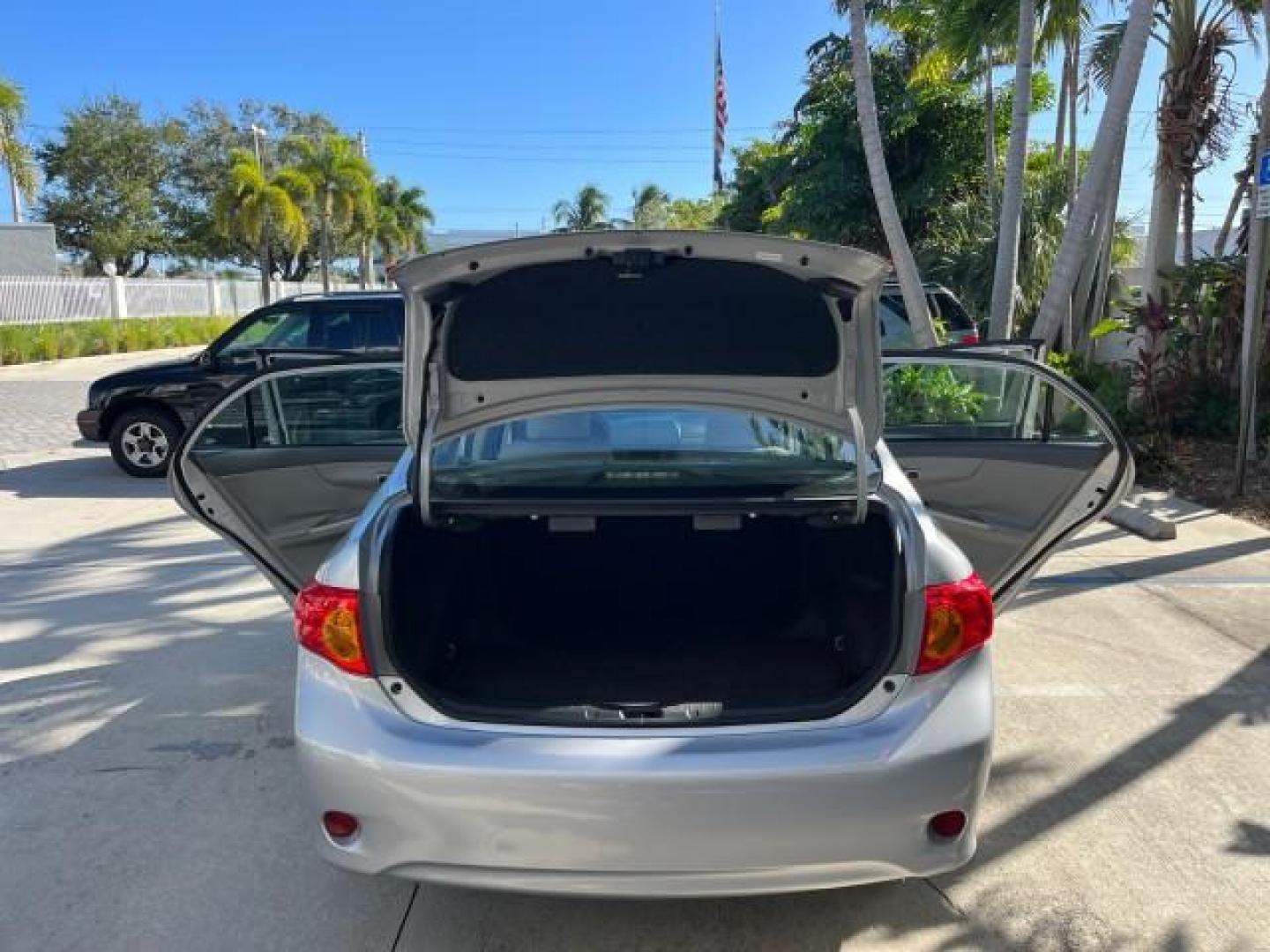 2010 Classic Silver Metallic /Ash Toyota Corolla 1 FL LE LOW MILES 26,809 (1NXBU4EEXAZ) with an 1.8L DOHC SFI 16-Valve VVT-i 4-Cyl Engine engine, Automatic transmission, located at 4701 North Dixie Hwy, Pompano Beach, FL, 33064, (954) 422-2889, 26.240938, -80.123474 - OUR WEBPAGE FLORIDACARS1.COM HAS OVER 100 PHOTOS AND FREE CARFAX LINK 2010 TOYOTA COROLLA ROAD READY 1.8L I4 VIN: 1NXBU4EEXAZ228487 NO ACCIDENTS 35 MPG SEDAN 4 DR NO RECALLS LEATHER 1.8L I4 F DOHC 16V LEATHER SEATS 1 OWNER FLORIDA GASOLINE 25 SERVICE RECORDS SUPER LOW MILES 26,809 Active Head Restra - Photo#15