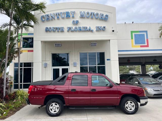 photo of 2004 Chevrolet Avalanche 1 FL LOW MILES 64,757