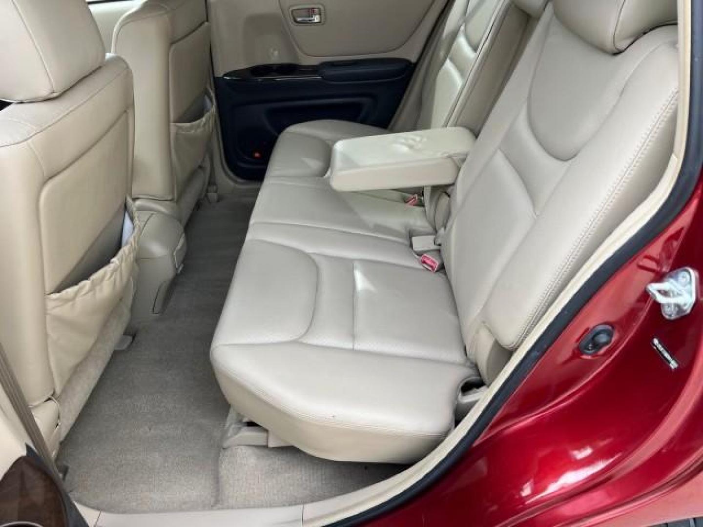 2003 Sundown Red Pearl /Ivory Toyota Highlander 1NC Limited LOW MILES 33,971 (JTEGF21AX30) with an 3.0L DOHC MPFI 24-Valve V6 Engine engine, Automatic transmission, located at 4701 North Dixie Hwy, Pompano Beach, FL, 33064, (954) 422-2889, 26.240938, -80.123474 - OUR WEBPAGE FLORIDACARS1.COM HAS OVER 100 PHOTOS AND FREE CARFAX LINK 2003 TOYOTA HIGHLANDER ROAD READY 3.0L V6 VIN: JTEGF21AX30114961 NO RECALLS 4 DOOR WAGON/SPORT UTILITY 1 OWNER 3.0L V6 F 24V POWER LEATHER SEATS GASOLINE POWER SUNROOF FRONT WHEEL DRIVE 46 SERVICE RECORDS Approach Lights Vehicle s - Photo#42