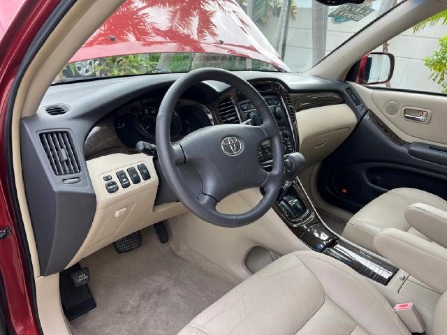 2003 Sundown Red Pearl /Ivory Toyota Highlander 1NC Limited LOW MILES 33,971 (JTEGF21AX30) with an 3.0L DOHC MPFI 24-Valve V6 Engine engine, Automatic transmission, located at 4701 North Dixie Hwy, Pompano Beach, FL, 33064, (954) 422-2889, 26.240938, -80.123474 - OUR WEBPAGE FLORIDACARS1.COM HAS OVER 100 PHOTOS AND FREE CARFAX LINK 2003 TOYOTA HIGHLANDER ROAD READY 3.0L V6 VIN: JTEGF21AX30114961 NO RECALLS 4 DOOR WAGON/SPORT UTILITY 1 OWNER 3.0L V6 F 24V POWER LEATHER SEATS GASOLINE POWER SUNROOF FRONT WHEEL DRIVE 46 SERVICE RECORDS Approach Lights Vehicle s - Photo#46