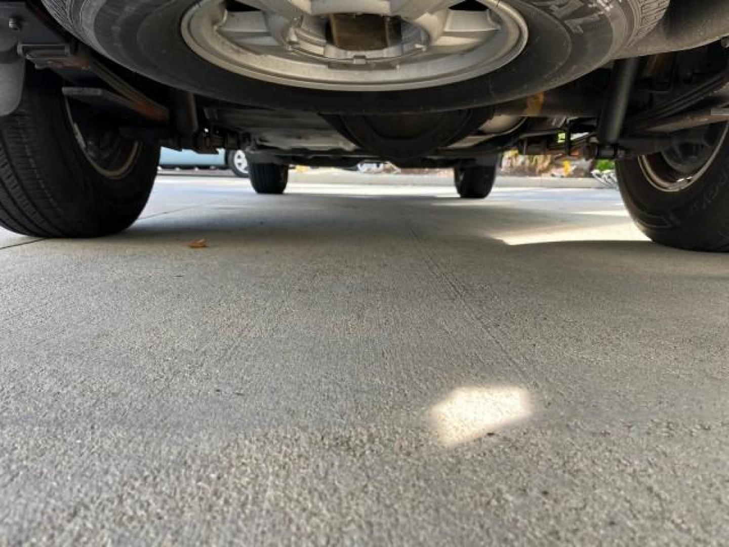 2006 Black /Light Cashmere Chevrolet Colorado 1 FL LS LOW MILES 53,797 (1GCCS148368) with an 2.8L DOHC 4-Cyl MFI Engine engine, Manual transmission, located at 4701 North Dixie Hwy, Pompano Beach, FL, 33064, (954) 422-2889, 26.240938, -80.123474 - OUR WEBPAGE FLORIDACARS1.COM HAS OVER 100 PHOTOS AND FREE CARFAX LINK 2006 CHEVROLET COLORADO WORK TRUCK ROAD READY WORK READY VIN: 1GCCS148368250775 NO ACCIDENTS 2.8L I4 PICKUP 1 OWNER FLORIDA 2.8L I4 F LOW MILES 53,797 25 MPG GASOLINE 6.1 FT BED LENGHT REAR WHEEL DRIVE MANUAL 5 SERVICE RECORDS 6.1 - Photo#22