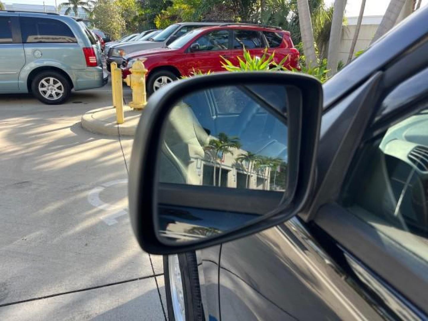 2006 Black /Light Cashmere Chevrolet Colorado 1 FL LS LOW MILES 53,797 (1GCCS148368) with an 2.8L DOHC 4-Cyl MFI Engine engine, Manual transmission, located at 4701 North Dixie Hwy, Pompano Beach, FL, 33064, (954) 422-2889, 26.240938, -80.123474 - OUR WEBPAGE FLORIDACARS1.COM HAS OVER 100 PHOTOS AND FREE CARFAX LINK 2006 CHEVROLET COLORADO WORK TRUCK ROAD READY WORK READY VIN: 1GCCS148368250775 NO ACCIDENTS 2.8L I4 PICKUP 1 OWNER FLORIDA 2.8L I4 F LOW MILES 53,797 25 MPG GASOLINE 6.1 FT BED LENGHT REAR WHEEL DRIVE MANUAL 5 SERVICE RECORDS 6.1 - Photo#76