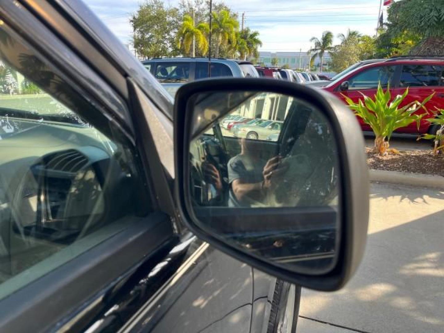 2006 Black /Light Cashmere Chevrolet Colorado 1 FL LS LOW MILES 53,797 (1GCCS148368) with an 2.8L DOHC 4-Cyl MFI Engine engine, Manual transmission, located at 4701 North Dixie Hwy, Pompano Beach, FL, 33064, (954) 422-2889, 26.240938, -80.123474 - OUR WEBPAGE FLORIDACARS1.COM HAS OVER 100 PHOTOS AND FREE CARFAX LINK 2006 CHEVROLET COLORADO WORK TRUCK ROAD READY WORK READY VIN: 1GCCS148368250775 NO ACCIDENTS 2.8L I4 PICKUP 1 OWNER FLORIDA 2.8L I4 F LOW MILES 53,797 25 MPG GASOLINE 6.1 FT BED LENGHT REAR WHEEL DRIVE MANUAL 5 SERVICE RECORDS 6.1 - Photo#77