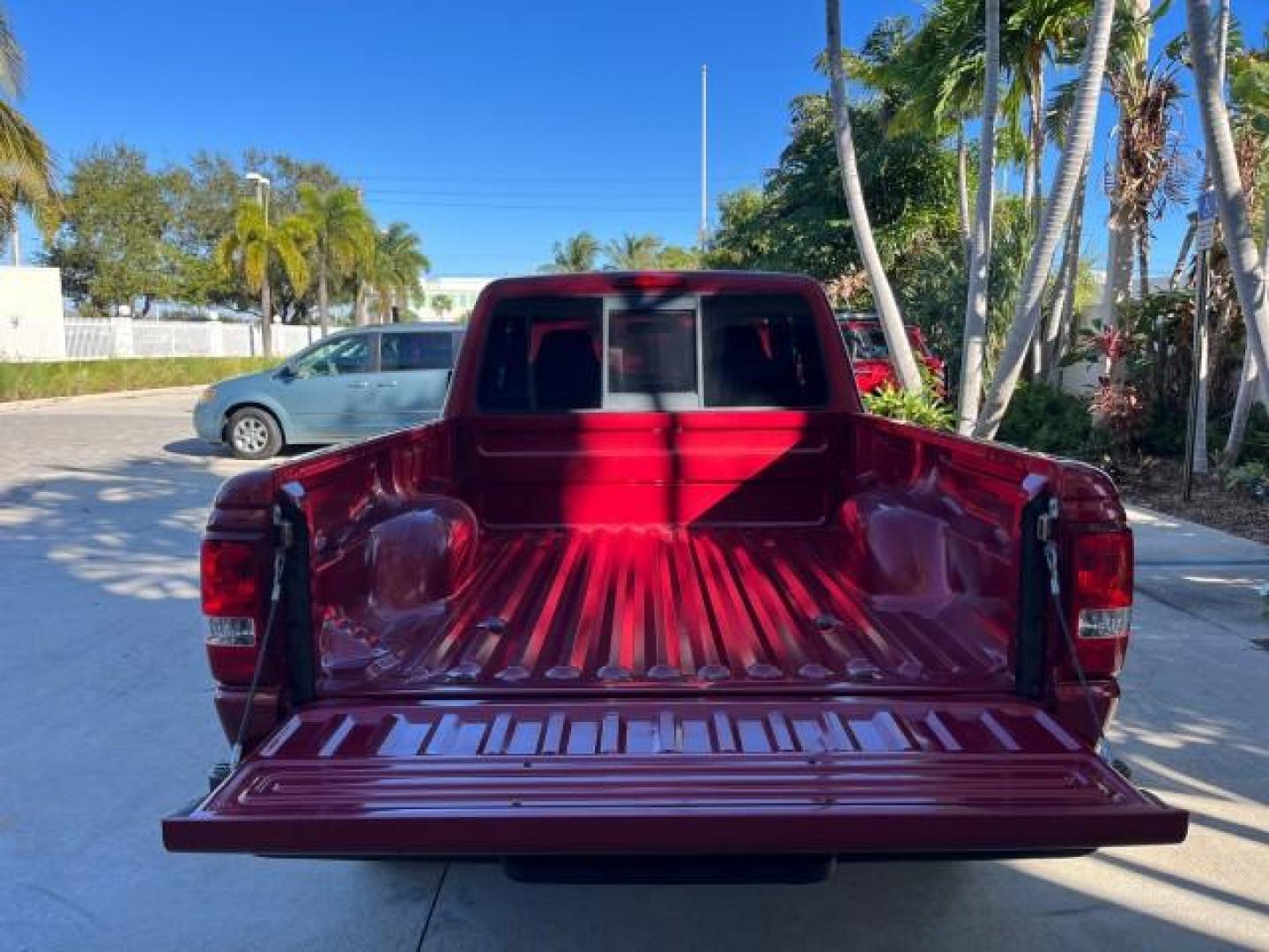 2007 Redfire /Medium Dk Flint Ford Ranger FL XLT LOW MILES 71,438 5SPD (1FTYR14D47P) with an 2.3L DOHC 16-Valve I4 Engine engine, Manual transmission, located at 4701 North Dixie Hwy, Pompano Beach, FL, 33064, (954) 422-2889, 26.240938, -80.123474 - OUR WEBPAGE FLORIDACARS1.COM HAS OVER 100 PHOTOS AND FREE CARFAX LINK 2007 FORD RANGER XL ROAD READY WORK READY VIN: 1FTYR14D47PA12424 NO ACCIDENTS 2.3L I4 CLUB CAB PICKUP FLORIDA OWNER 29 MPG 2.3L 4 F 5 SPD 4 CYL HARD TO FIND LOW MILES 71,438 XLT GASOLINE 6.0 FT BED LENGTH REAR WHEEL DRIVE MANUAL 1 - Photo#65