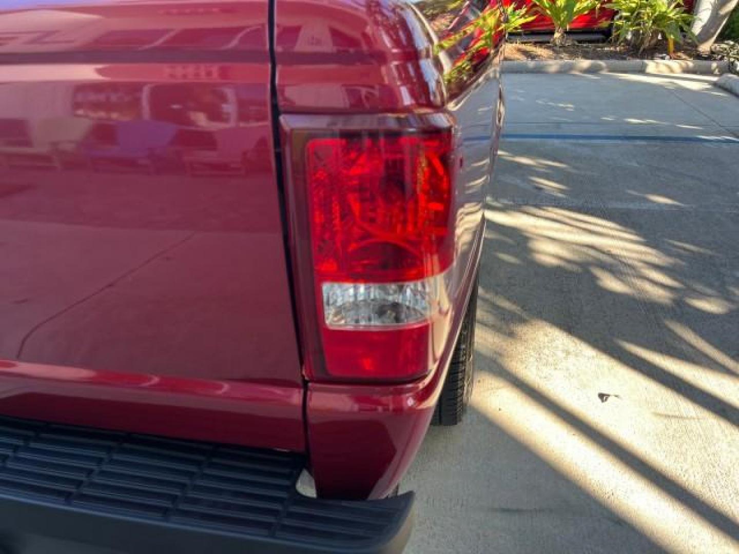 2007 Redfire /Medium Dk Flint Ford Ranger FL XLT LOW MILES 71,438 5SPD (1FTYR14D47P) with an 2.3L DOHC 16-Valve I4 Engine engine, Manual transmission, located at 4701 North Dixie Hwy, Pompano Beach, FL, 33064, (954) 422-2889, 26.240938, -80.123474 - OUR WEBPAGE FLORIDACARS1.COM HAS OVER 100 PHOTOS AND FREE CARFAX LINK 2007 FORD RANGER XL ROAD READY WORK READY VIN: 1FTYR14D47PA12424 NO ACCIDENTS 2.3L I4 CLUB CAB PICKUP FLORIDA OWNER 29 MPG 2.3L 4 F 5 SPD 4 CYL HARD TO FIND LOW MILES 71,438 XLT GASOLINE 6.0 FT BED LENGTH REAR WHEEL DRIVE MANUAL 1 - Photo#95