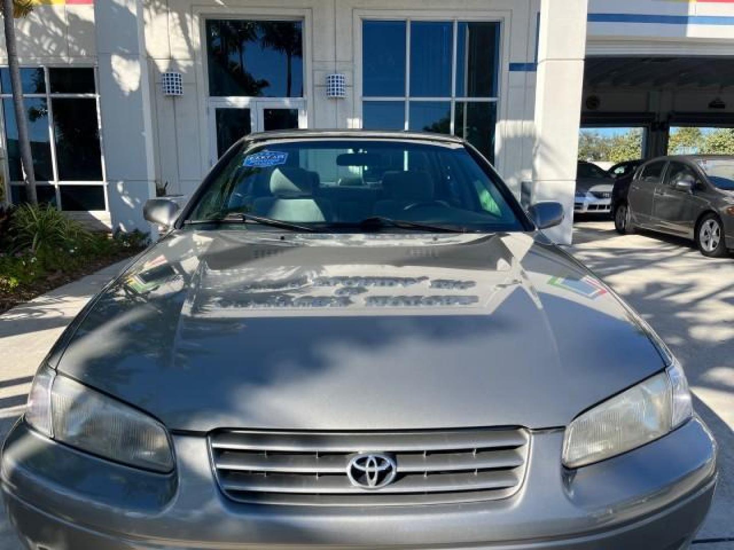 1998 Classic Green Pearl /Gray Toyota Camry FL LE LOW MILES 48,539 (JT2BF22K4W0) with an 3.0L Twin-Cam EFI 24-Valve V6 Engine engine, Automatic transmission, located at 4701 North Dixie Hwy, Pompano Beach, FL, 33064, (954) 422-2889, 26.240938, -80.123474 - OUR WEBPAGE FLORIDACARS1.COM HAS OVER 100 PHOTOS AND FREE CARFAX LINK 1998 TOYOTA CAMRY CE V6 ROAD READY 3.0L V6 VIN: JT2BF22K4W0134660 FLORIDA OWNER SEDAN 4 DR LOW MILES 48,539 3.0L V6 F DOHC 24V NO RECALLS 28 MPG GASOLINE POWER MIRRORS FRONT WHEEL DRIVE ABS Brakes Automatic Transmission Cruise Con - Photo#78