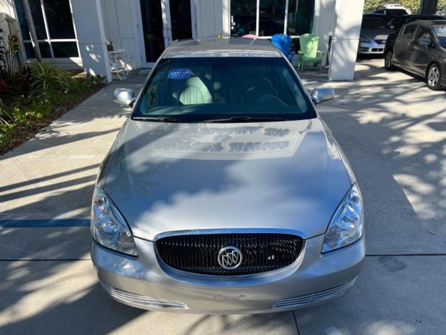 2007 Platinum Metallic /Cocoa/Shale Buick Lucerne V6 CXL LOW MILES 36,082 (1G4HD57247U) with an 3.8L V6 SFI Engine engine, Automatic transmission, located at 4701 North Dixie Hwy, Pompano Beach, FL, 33064, (954) 422-2889, 26.240938, -80.123474 - OUR WEBPAGE FLORIDACARS1.COM HAS OVER 100 PHOTOS AND FREE CARFAX LINK 2007 BUICK LUCERNE CXL V6 ROAD READY 3.8L V6 CXL VIN: 1G4HD57247U216623 NO RECALLS 26 MPG SEDAN 4 DR SUPER LOW MILES 36,082 3.8L V6 F 3800 THE BEST POWER LEATHER SEATS GASOLINE 7 SERVICE RECORDS FRONT WHEEL DRIVE POWER MIRRORS Ada - Photo#85