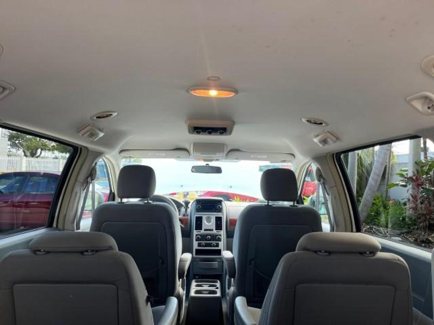 2009 Stone White /Md Slate Gray/Lt Shale Chrysler Town and Country LX LOW MILES 51,598 (2A8HR44E89R) with an 3.3L OHV SMPI V6 Engine engine, Automatic transmission, located at 4701 North Dixie Hwy, Pompano Beach, FL, 33064, (954) 422-2889, 26.240938, -80.123474 - OUR WEBPAGE FLORIDACARS1.COM HAS OVER 100 PHOTOS AND FREE CARFAX LINK 2009 CHRYSLER TOWN AND COUNTRY LX ROAD READY 3.3L V6 VIN: 2A8HR44E89R547339 NO ACCIDENTS 24 MPG VAN FLORIDA OWNER 3.3L V6 F OHV 12V 3 ROW SEATS GASOLINE LOW MILES 51,598 FRONT WHEEL DRIVE POWER MIRRORS Anti-Theft System Approach L - Photo#74