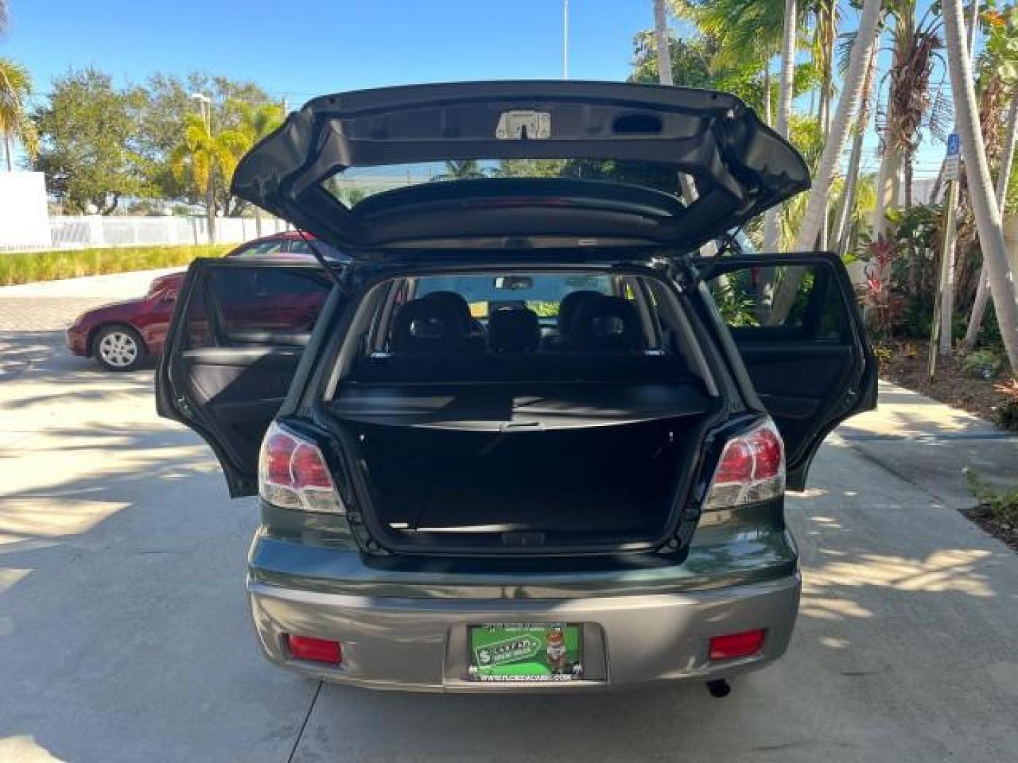 2004 Lofty Green Pearl /Charcoal Mitsubishi Outlander XLS LOW MILES 38,372 (JA4LX41F44U) with an 2.4L SOHC SMPI 16-Valve I4 Engine engine, Automatic transmission, located at 4701 North Dixie Hwy, Pompano Beach, FL, 33064, (954) 422-2889, 26.240938, -80.123474 - OUR WEBPAGE FLORIDACARS1.COM HAS OVER 100 PHOTOS AND FREE CARFAX LINK 2004 MITSUBISHI OUTLANDER XLS ROAD READY 2.4L I4 VIN: JA4LX41F44U045177 NO ACCIDENTS 27 MPG DOOR WAGON/SPORT UTILITY NO RECALLS 2.4L I4 F SOHC FLORIDA OWNER GASOLINE LOW MILES 38,372 FRONT WHEEL DRIVE 10 SERVICE RECORDS Alloy Whee - Photo#15