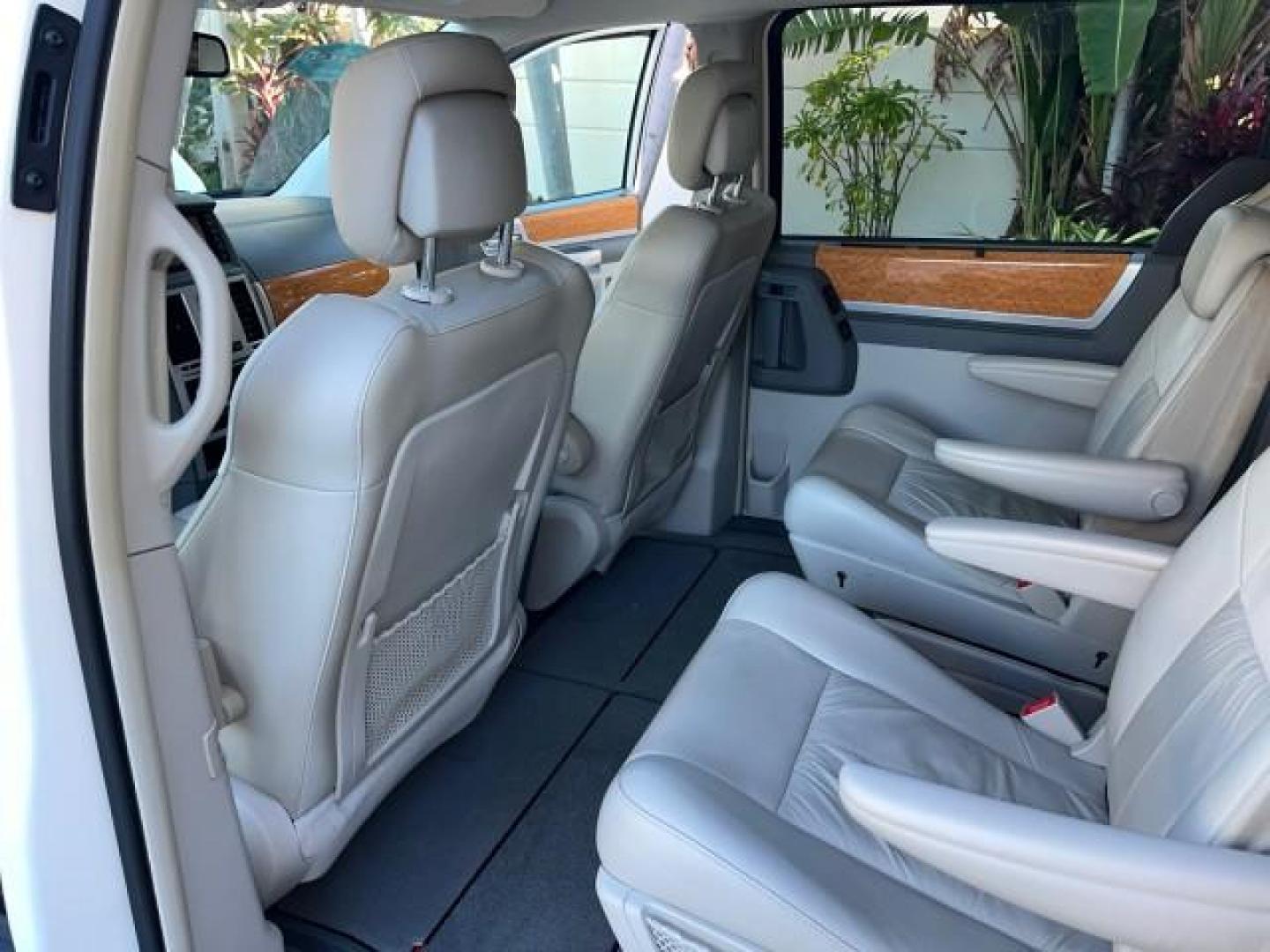 2010 Stone White /Medium slate gray/light shale Chrysler Town and Country Limited LOW MILES 52,265 (2A4RR7DX7AR) with an 4.0L SOHC SMPI 24v V6 Engine engine, Automatic transmission, located at 4701 North Dixie Hwy, Pompano Beach, FL, 33064, (954) 422-2889, 26.240938, -80.123474 - OUR WEBPAGE FLORIDACARS1.COM HAS OVER 100 PHOTOS AND FREE CARFAX LINK 2010 CHRYSLER TOWN AND COUNTRY LIMITED ROAD READY 4.0L V6 VIN: 2A4RR7DX7AR468225 NO ACCIDENTS 3 ROW SEATS VAN PARK SENSORS POWER LEATHER SEATS 4.0L V6 F SOHC 24V FLORIDA OWNER POWER SLIDING DOORS GASOLINE LOW MILES 52,265 BACK UP - Photo#42