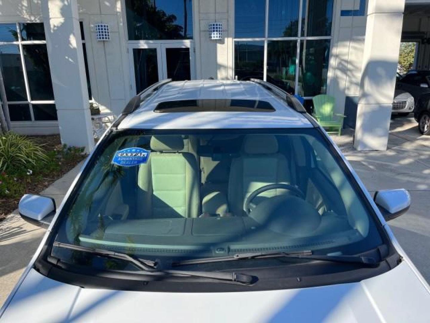 2008 Oxford White /Camel Ford Taurus X Eddie Bauer LOW MILES 39,063 (1FMDK07W18G) with an 3.5L SMPI 24-Valve V6 Duratec Engine engine, Automatic transmission, located at 4701 North Dixie Hwy, Pompano Beach, FL, 33064, (954) 422-2889, 26.240938, -80.123474 - OUR WEBPAGE FLORIDACARS1.COM HAS OVER 100 PHOTOS AND FREE CARFAX LINK 2008 FORD TAURUS X EDDIE BAUER ROAD READY 3.5L V6 VIN: 1FMDK07W18GA43864 FLORIDA OWNER 4 DOOR WAGON/SPORT UTILITY LOW MILES 39,063 3.5L V6 F 3 ROW LEATHER SEATS GASOLINE PARK SENSORS POWER SEATS/MIRRORS FRONT WHEEL DRIVE POWER SUN - Photo#85