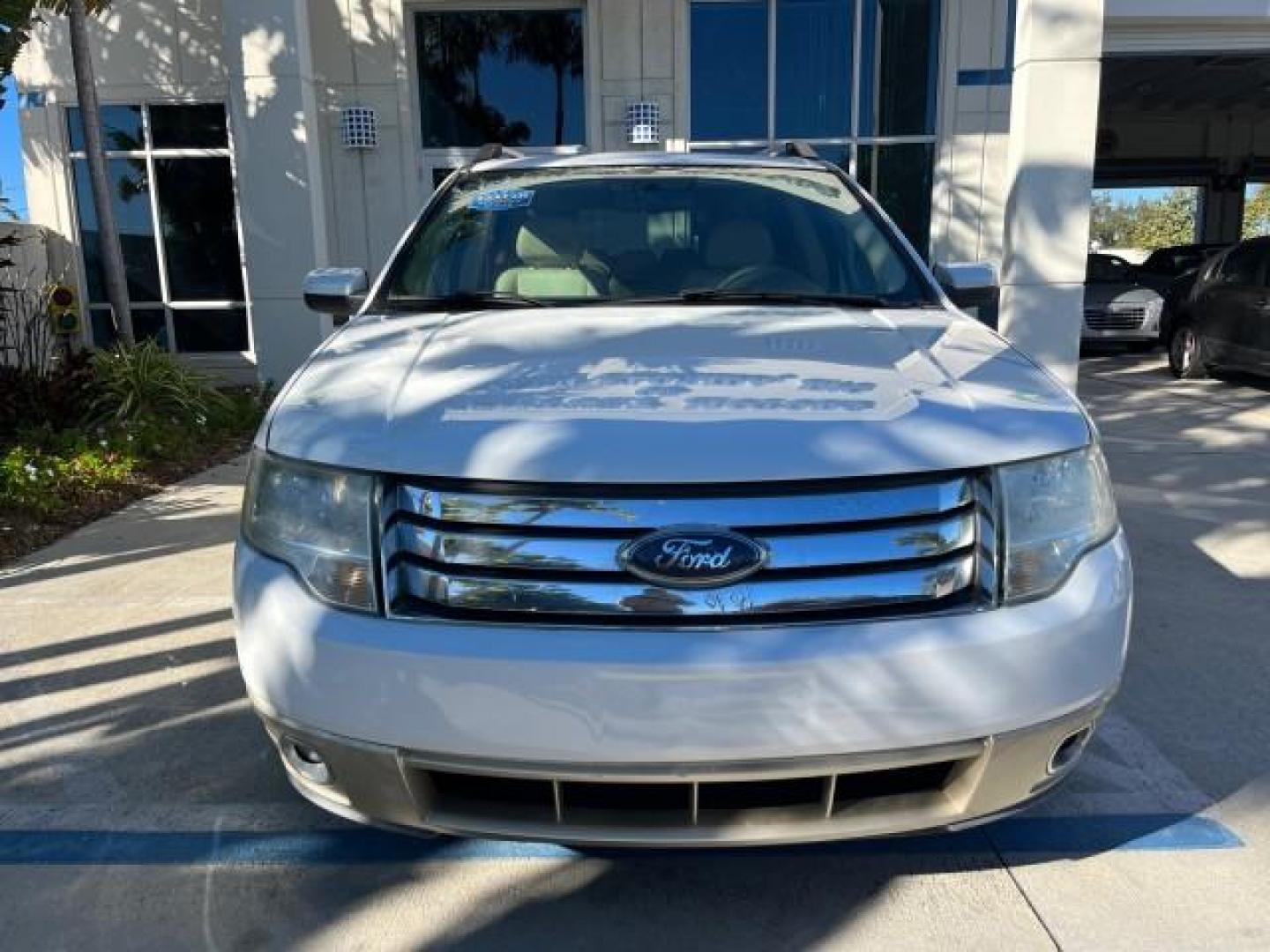 2008 Oxford White /Camel Ford Taurus X Eddie Bauer LOW MILES 39,063 (1FMDK07W18G) with an 3.5L SMPI 24-Valve V6 Duratec Engine engine, Automatic transmission, located at 4701 North Dixie Hwy, Pompano Beach, FL, 33064, (954) 422-2889, 26.240938, -80.123474 - OUR WEBPAGE FLORIDACARS1.COM HAS OVER 100 PHOTOS AND FREE CARFAX LINK 2008 FORD TAURUS X EDDIE BAUER ROAD READY 3.5L V6 VIN: 1FMDK07W18GA43864 FLORIDA OWNER 4 DOOR WAGON/SPORT UTILITY LOW MILES 39,063 3.5L V6 F 3 ROW LEATHER SEATS GASOLINE PARK SENSORS POWER SEATS/MIRRORS FRONT WHEEL DRIVE POWER SUN - Photo#93