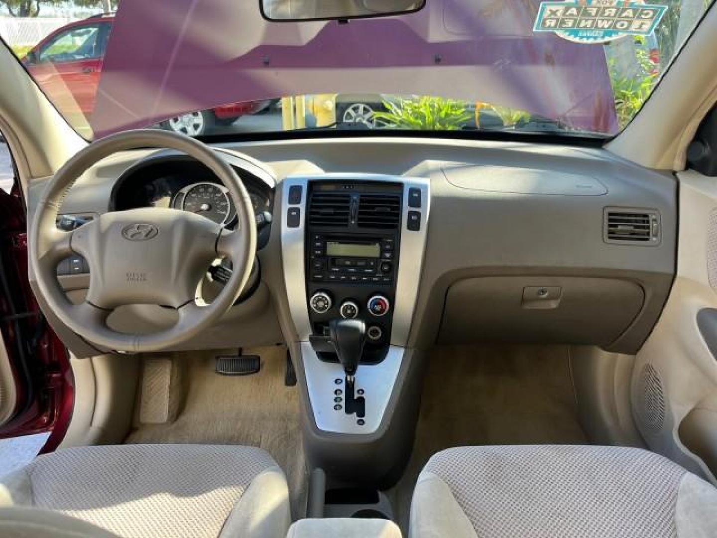 2006 Mesa Red /Beige Hyundai Tucson 1 FL GLS LOW MILES 47,967 (KM8JN12D96U) with an 2.7L DOHC MPI 24-Valve V6 Engine engine, Automatic transmission, located at 4701 North Dixie Hwy, Pompano Beach, FL, 33064, (954) 422-2889, 26.240938, -80.123474 - OUR WEBPAGE FLORIDACARS1.COM HAS OVER 100 PHOTOS AND FREE CARFAX LINK 2006 HYUNDAI TUCSON GLS ROAD READY 2.7L V6 VIN: KM8JN12D96U359484 NO ACCIDENTS 4 DOOR WAGON/SPORT UTILITY NO RECALLS 26 MPG 2.7L V6 F DOHC 24V 1 OWNER FLORIDA GASOLINE POWER SUNROOF FRONT WHEEL DRIVE LOW MILES 47,967 Anti-Theft Sy - Photo#33