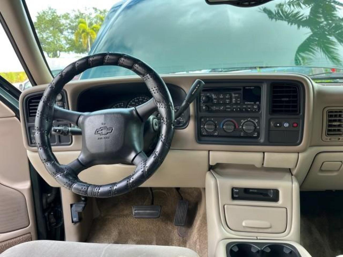 2001 Forest Green Metallic /Lt Gray/Neutral Chevrolet Tahoe LS LOW MILES 74,463 4X4 (1GNEK13T71R) with an 5.3L Vortec 1000 SFI V8 Engine engine, Automatic transmission, located at 4701 North Dixie Hwy, Pompano Beach, FL, 33064, (954) 422-2889, 26.240938, -80.123474 - OUR WEBPAGE FLORIDACARS1.COM HAS OVER 100 PHOTOS AND FREE CARFAX LINK 2001 CHEVROLET TAHOE LS ROAD READY 5.3L V8 VIN: 1GNEK13T71R215150 NO ACCIDENTS 4 DOOR WAGON/SPORT UTILITY NO RECALLS 4X4 5.3L V8 F OHV FLORIDA OWNER GASOLINE LOW MILES 74,468 REAR WHEEL DRIVE 4X4 POWER SEATS 4WD Alloy Wheels Anti- - Photo#36