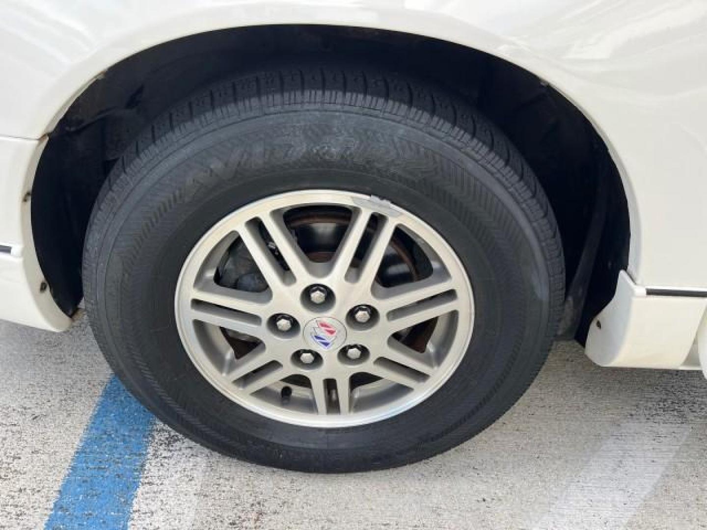 2003 White /Taupe Buick Regal LS LOW MILES 73,246 (2G4WB52K031) with an 3.8L 3800 V6 SFI Engine engine, Automatic transmission, located at 4701 North Dixie Hwy, Pompano Beach, FL, 33064, (954) 422-2889, 26.240938, -80.123474 - OUR WEBPAGE FLORIDACARS1.COM HAS OVER 100 PHOTOS AND FREE CARFAX LINK 2003 BUICK REGAL LS ROAD READY 3.8L V6 VIN: 2G4WB52K031174686 NO ACCIDENTS 29 MPG SEDAN 4 DR LOW MILES 73,246 3.8L V6 F 12V THE BEST POWER LEATHER SEATS GASOLINE 8 SERVICE RECORDS FRONT WHEEL DRIVE POWER MIRRORS DUAL AC Anti-Theft - Photo#19