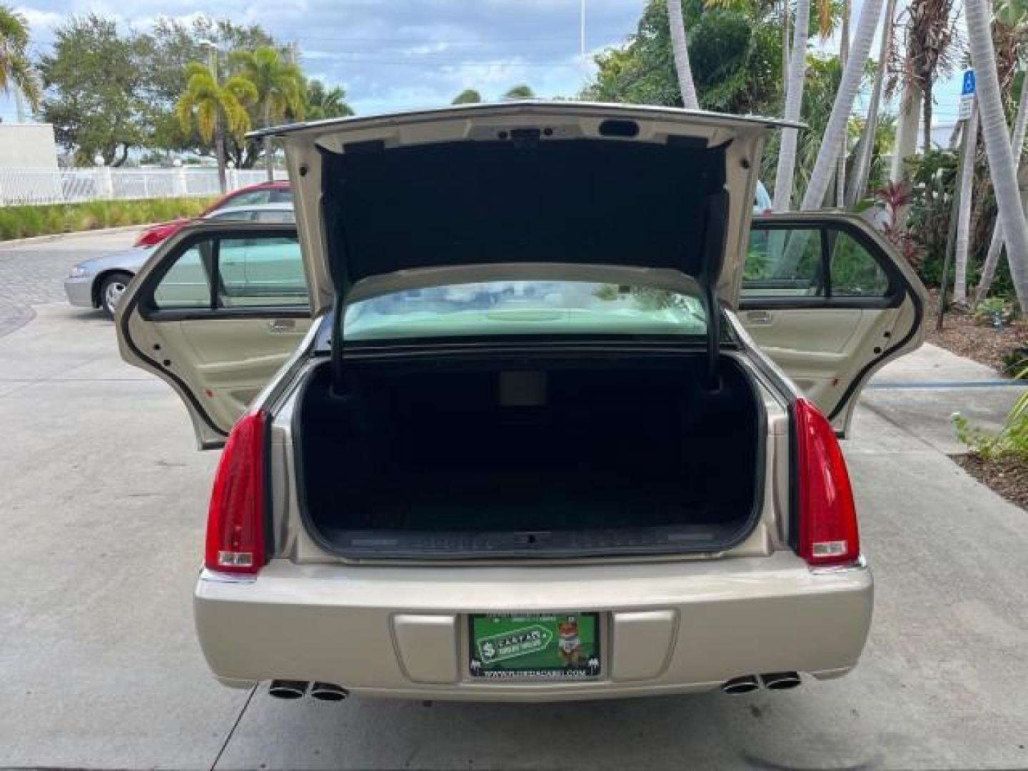 2009 Gold Mist /Light Linen Cadillac DTS w/1SA LOW MILES 36,460 (1G6KD57Y49U) with an Northstar 4.6L DOHC V8 Engine engine, Automatic transmission, located at 4701 North Dixie Hwy, Pompano Beach, FL, 33064, (954) 422-2889, 26.240938, -80.123474 - OUR WEBPAGE FLORIDACARS1.COM HAS OVER 100 PHOTOS AND FREE CARFAX LINK 2009 CADILLAC DTS ROAD READY 4.6L V8 VIN: 1G6KD57Y49U142303 NO ACCIDENTS FL OWNER SEDAN 4 DR NO RECALLS DUAL AC 4.6L V8 F DOHC 32V POWER LEATHER SEATS GASOLINE LOW MILES 36,460 FRONT WHEEL DRIVE NEW $46,280 NEW 12 SERVICE RECORDS - Photo#15