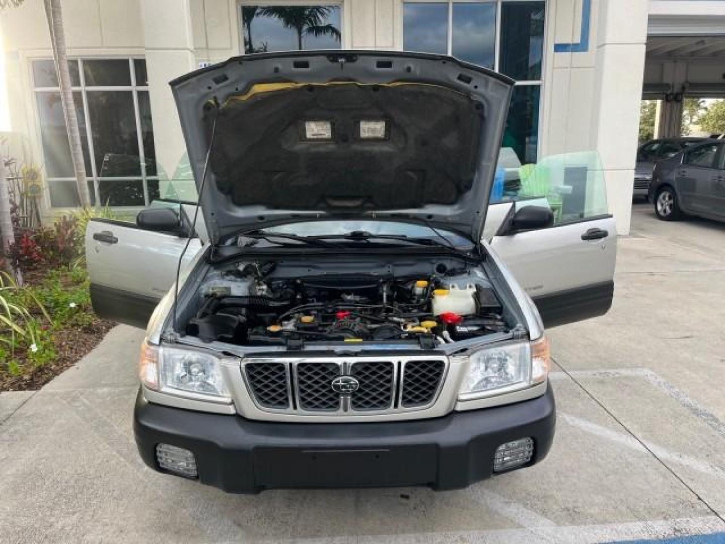 2001 Silverthorn Metallic /Gray Subaru Forester AWD 1 FL L LOW MILES 68,136 (JF1SF63541H) with an 2.5L SOHC SMPI 16-Valve 4-Cyl HO Boxer Engine engine, Automatic transmission, located at 4701 North Dixie Hwy, Pompano Beach, FL, 33064, (954) 422-2889, 26.240938, -80.123474 - OUR WEBPAGE FLORIDACARS1.COM HAS OVER 100 PHOTOS AND FREE CARFAX LINK 2001 SUBARU FORESTER L ROAD READY 2.5L H4 VIN: JF1SF63541H760202 NO ACCIDENTS AWD 4 DOOR WAGON/SPORT UTILITY NO RECALLS 28 MPG 2.5L H4 F SOHC 16V 1 OWNER FLORIDA GASOLINE LOW MILES 68,136 ALL WHEEL DRIVE ALL WHEEL DRIVE AWD Approa - Photo#16