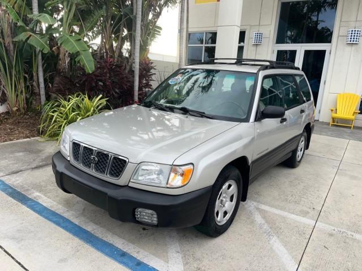 2001 Silverthorn Metallic /Gray Subaru Forester AWD 1 FL L LOW MILES 68,136 (JF1SF63541H) with an 2.5L SOHC SMPI 16-Valve 4-Cyl HO Boxer Engine engine, Automatic transmission, located at 4701 North Dixie Hwy, Pompano Beach, FL, 33064, (954) 422-2889, 26.240938, -80.123474 - OUR WEBPAGE FLORIDACARS1.COM HAS OVER 100 PHOTOS AND FREE CARFAX LINK 2001 SUBARU FORESTER L ROAD READY 2.5L H4 VIN: JF1SF63541H760202 NO ACCIDENTS AWD 4 DOOR WAGON/SPORT UTILITY NO RECALLS 28 MPG 2.5L H4 F SOHC 16V 1 OWNER FLORIDA GASOLINE LOW MILES 68,136 ALL WHEEL DRIVE ALL WHEEL DRIVE AWD Approa - Photo#66