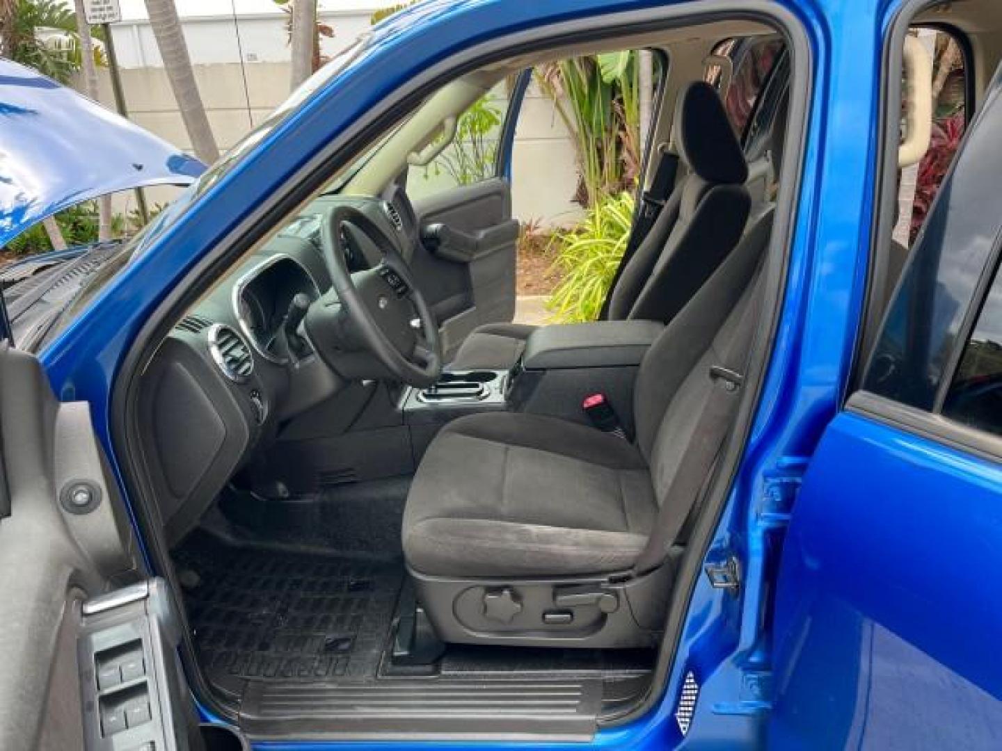 2010 Blue Flame Metallic /Dark Charcoal Ford Explorer Sport Trac 1 OWNER XLT LOW MILES 73,038 (1FMEU3BE9AU) with an 4.0L SOHC 12-Valve V6 Engine engine, Automatic transmission, located at 4701 North Dixie Hwy, Pompano Beach, FL, 33064, (954) 422-2889, 26.240938, -80.123474 - OUR WEBPAGE FLORIDACARS1.COM HAS OVER 100 PHOTOS AND FREE CARFAX LINK 2010 FORD EXPLORER SPORT TRAC XLT ROAD READY 4.0L V6 VIN: 1FMEU3BE9AUF01026 NO RECALLS 1 OWNER SPORT PICKUP LOW MILES 73,038 4.0L V6 F SOHC 12V 17 SERVICE RECORDS GASOLINE POWER SEATS 4.1FT BED REAR WHEEL DRIVE PARK SENSORS 4.1' B - Photo#10