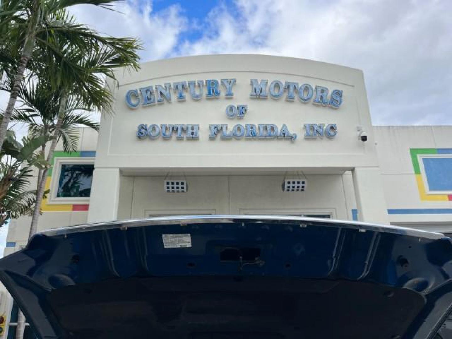 2010 Blue Flame Metallic /Dark Charcoal Ford Explorer Sport Trac 1 OWNER XLT LOW MILES 73,038 (1FMEU3BE9AU) with an 4.0L SOHC 12-Valve V6 Engine engine, Automatic transmission, located at 4701 North Dixie Hwy, Pompano Beach, FL, 33064, (954) 422-2889, 26.240938, -80.123474 - OUR WEBPAGE FLORIDACARS1.COM HAS OVER 100 PHOTOS AND FREE CARFAX LINK 2010 FORD EXPLORER SPORT TRAC XLT ROAD READY 4.0L V6 VIN: 1FMEU3BE9AUF01026 NO RECALLS 1 OWNER SPORT PICKUP LOW MILES 73,038 4.0L V6 F SOHC 12V 17 SERVICE RECORDS GASOLINE POWER SEATS 4.1FT BED REAR WHEEL DRIVE PARK SENSORS 4.1' B - Photo#72