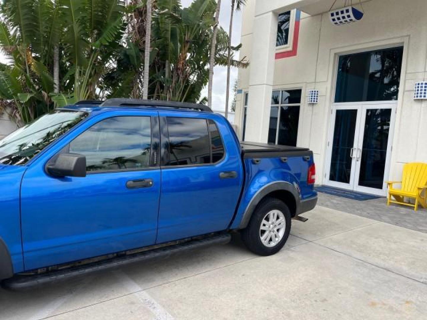 2010 Blue Flame Metallic /Dark Charcoal Ford Explorer Sport Trac 1 OWNER XLT LOW MILES 73,038 (1FMEU3BE9AU) with an 4.0L SOHC 12-Valve V6 Engine engine, Automatic transmission, located at 4701 North Dixie Hwy, Pompano Beach, FL, 33064, (954) 422-2889, 26.240938, -80.123474 - OUR WEBPAGE FLORIDACARS1.COM HAS OVER 100 PHOTOS AND FREE CARFAX LINK 2010 FORD EXPLORER SPORT TRAC XLT ROAD READY 4.0L V6 VIN: 1FMEU3BE9AUF01026 NO RECALLS 1 OWNER SPORT PICKUP LOW MILES 73,038 4.0L V6 F SOHC 12V 17 SERVICE RECORDS GASOLINE POWER SEATS 4.1FT BED REAR WHEEL DRIVE PARK SENSORS 4.1' B - Photo#85