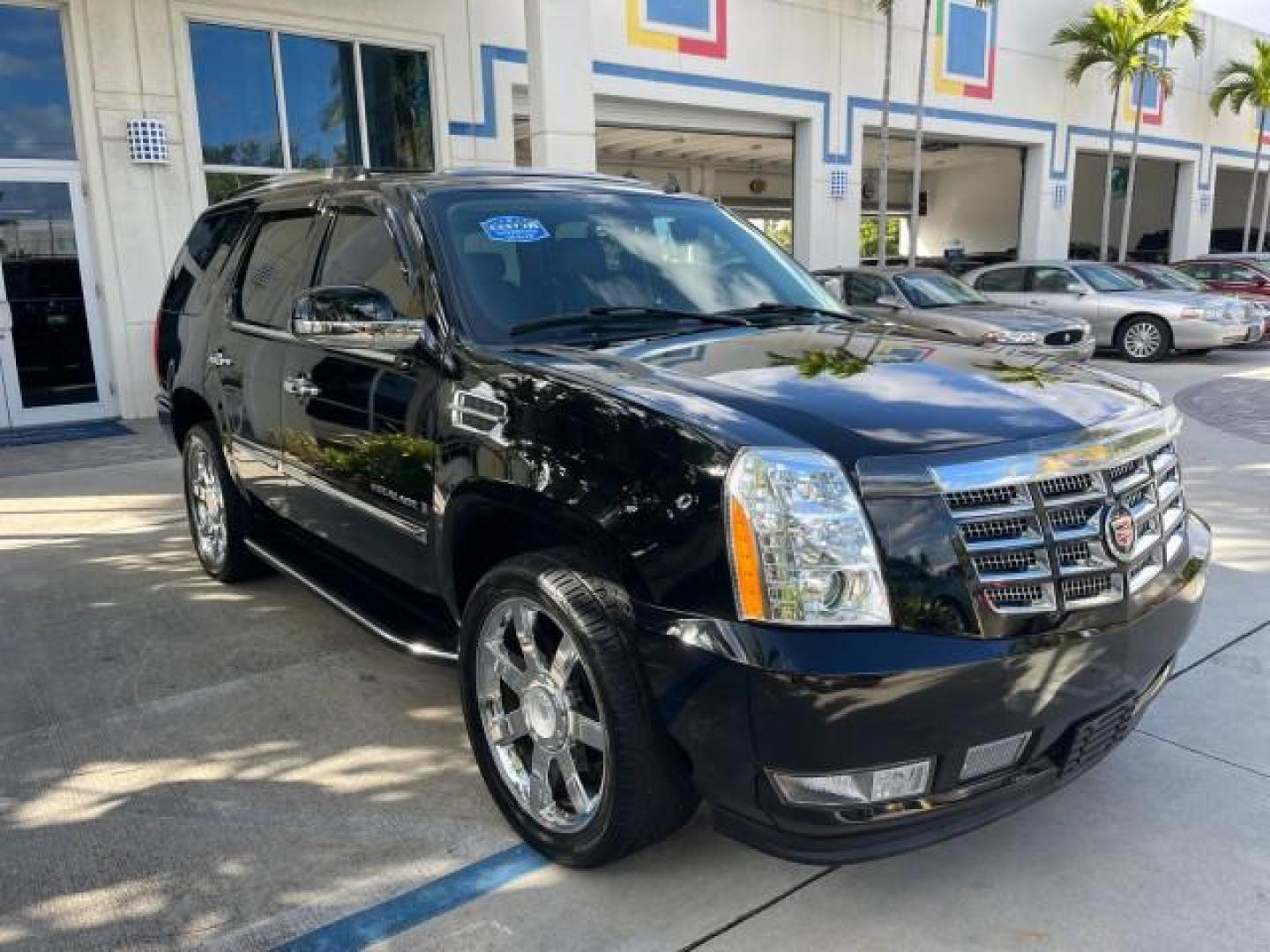 2007 Black Raven /Ebony/Ebony Cadillac Escalade NAV LOW MILES 58,551 (1GYEC63867R) with an 6.2L Vortec 1000 VVT V8 SFI Engine engine, Automatic transmission, located at 4701 North Dixie Hwy, Pompano Beach, FL, 33064, (954) 422-2889, 26.240938, -80.123474 - OUR WEBPAGE FLORIDACARS1.COM HAS OVER 100 PHOTOS AND FREE CARFAX LINK 2007 CADILLAC ESCALADE NEW $61,810 ROAD READY 6.2L V8 VIN: 1GYEC63867R257164 NO ACCIDENTS NO RECALLS 4 DOOR WAGON/SPORT UTILITY LOW MILES 58,551 SUNROOF 6.2L V8 F DUAL AC 3 ROW LEATHER SEATS GASOLINE POWER SEATS BACK UP CAMERA NAV - Photo#86