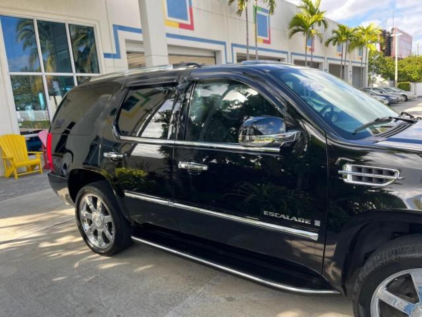 2007 Black Raven /Ebony/Ebony Cadillac Escalade NAV LOW MILES 58,551 (1GYEC63867R) with an 6.2L Vortec 1000 VVT V8 SFI Engine engine, Automatic transmission, located at 4701 North Dixie Hwy, Pompano Beach, FL, 33064, (954) 422-2889, 26.240938, -80.123474 - OUR WEBPAGE FLORIDACARS1.COM HAS OVER 100 PHOTOS AND FREE CARFAX LINK 2007 CADILLAC ESCALADE NEW $61,810 ROAD READY 6.2L V8 VIN: 1GYEC63867R257164 NO ACCIDENTS NO RECALLS 4 DOOR WAGON/SPORT UTILITY LOW MILES 58,551 SUNROOF 6.2L V8 F DUAL AC 3 ROW LEATHER SEATS GASOLINE POWER SEATS BACK UP CAMERA NAV - Photo#98